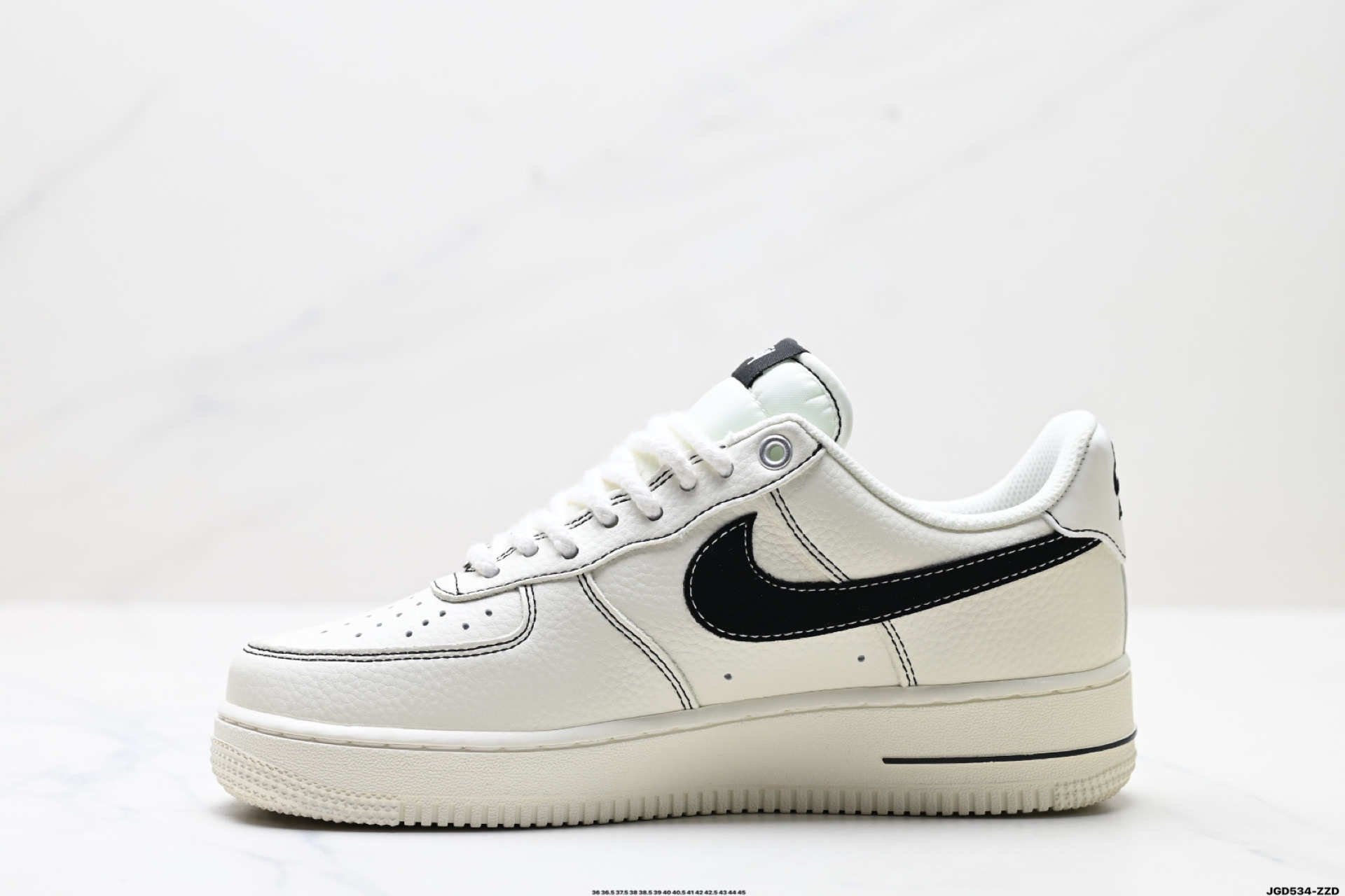 NIKE AIR FORCE 1‘07 LV8  SJ6698-015