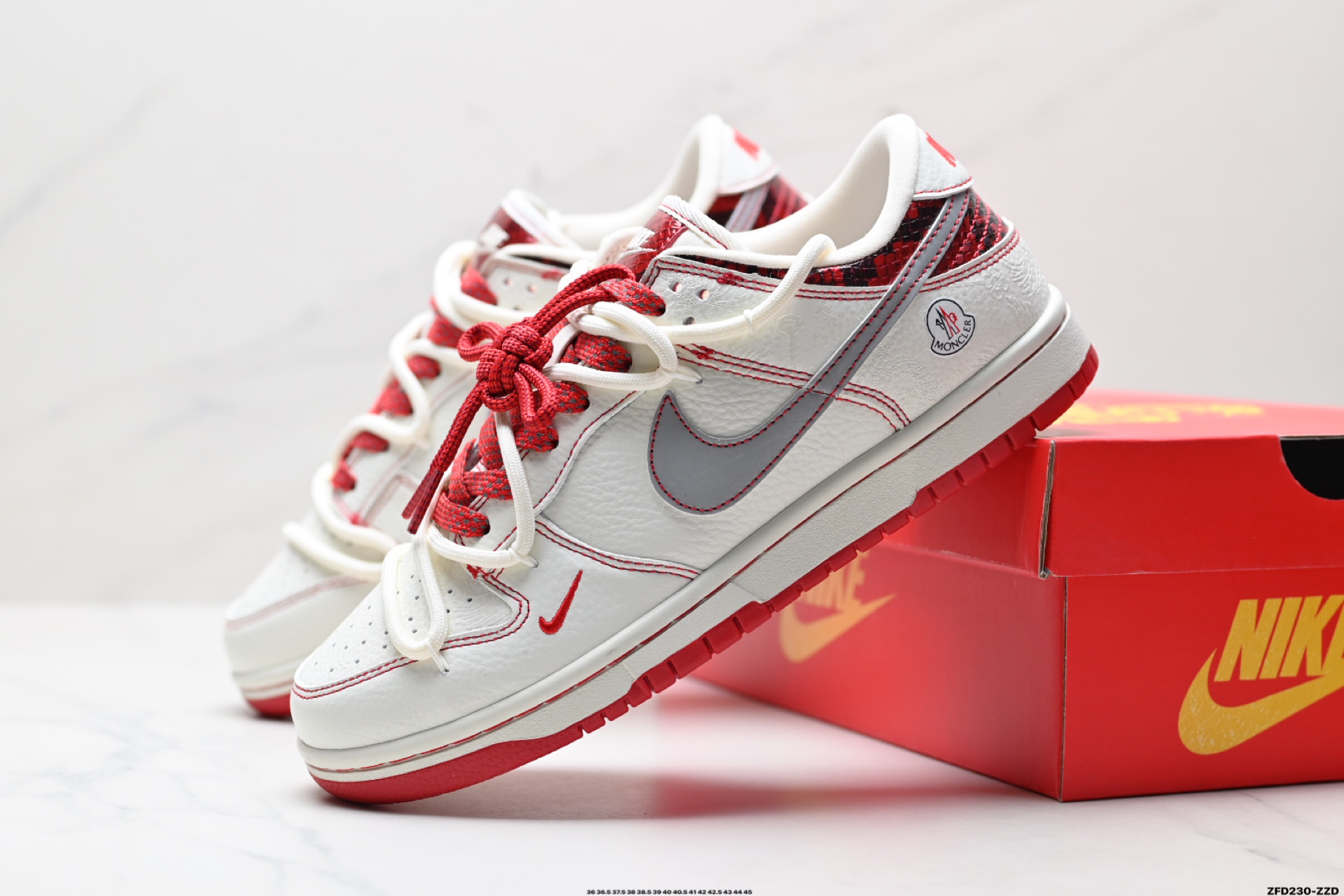 NK Dunk Low Retro “DIY高端定制” 低帮休闲运动板鞋  CH6336-621