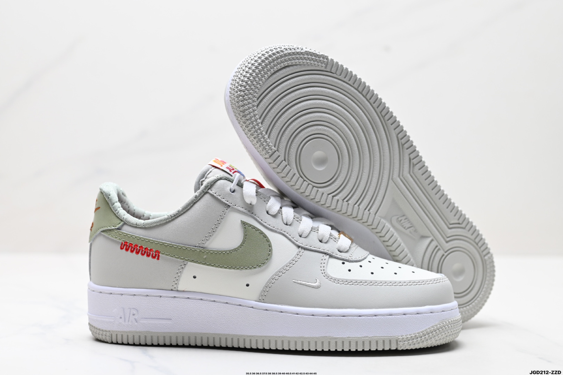 NIKE AIR FORCE 1‘07 LV8  HV6000-131