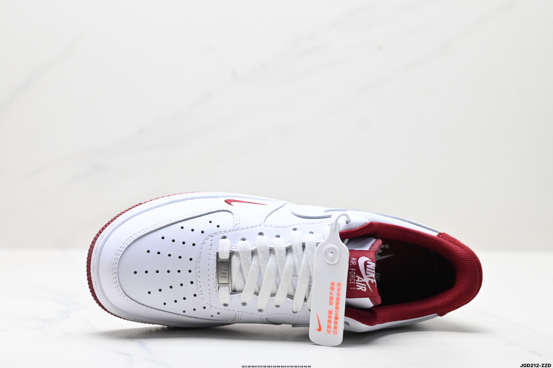 NIKE AIR FORCE 1‘07 LV8  HV6000-100