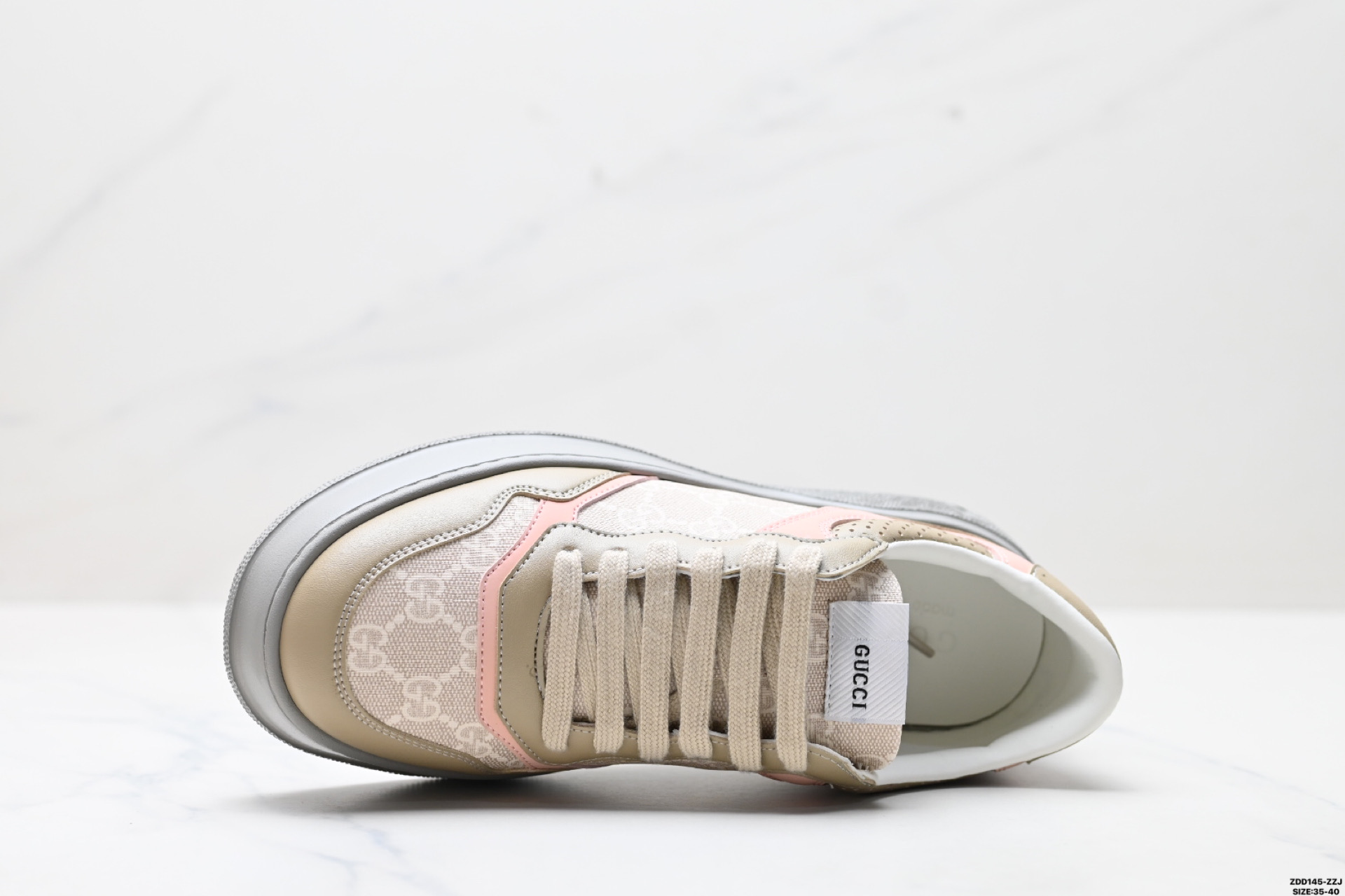 GUCCI古驰 Chunky B 饼干鞋低帮 时尚板鞋  675619 5ZXCO 9580