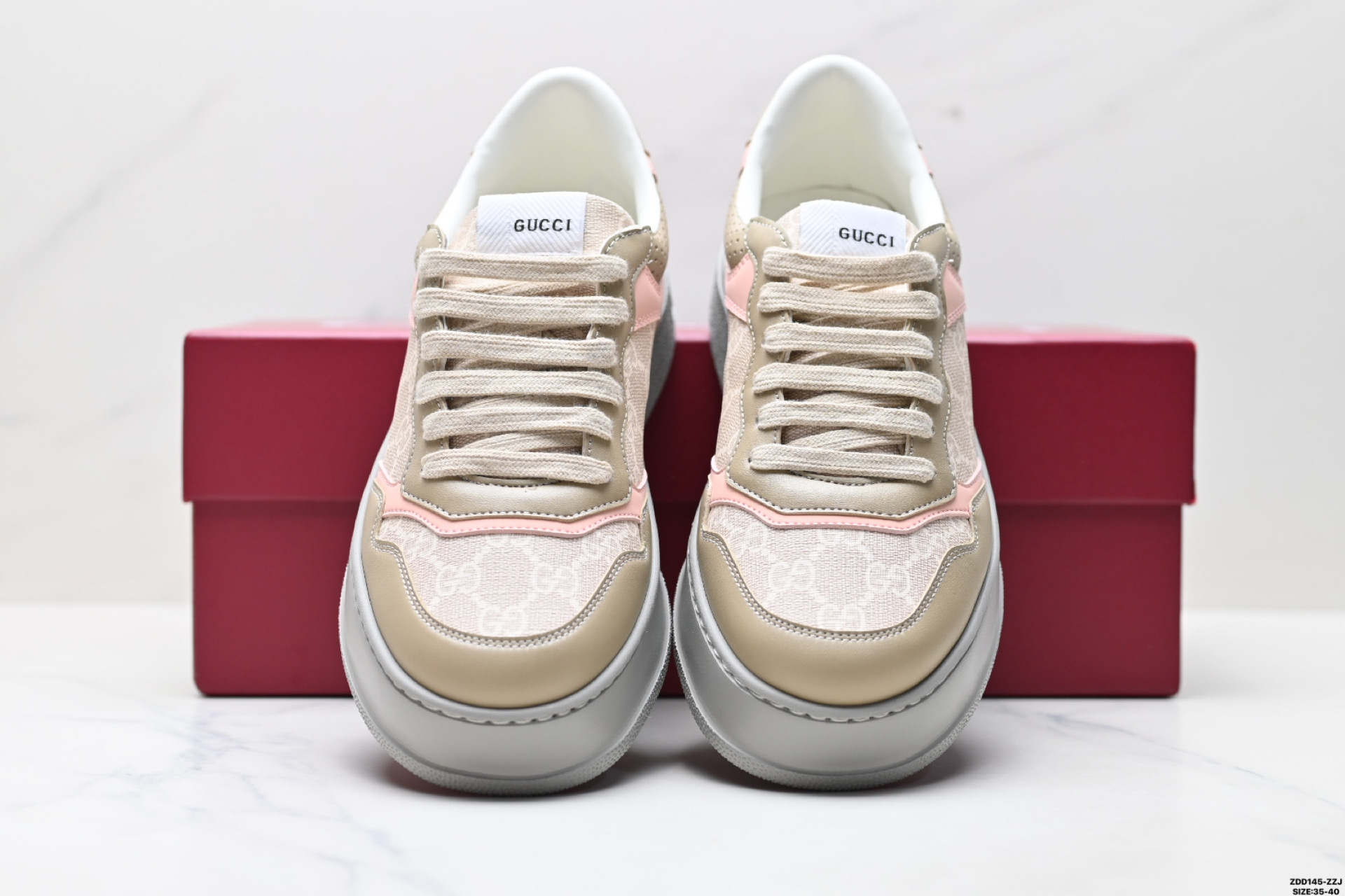 GUCCI古驰 Chunky B 饼干鞋低帮 时尚板鞋  675619 5ZXCO 9580