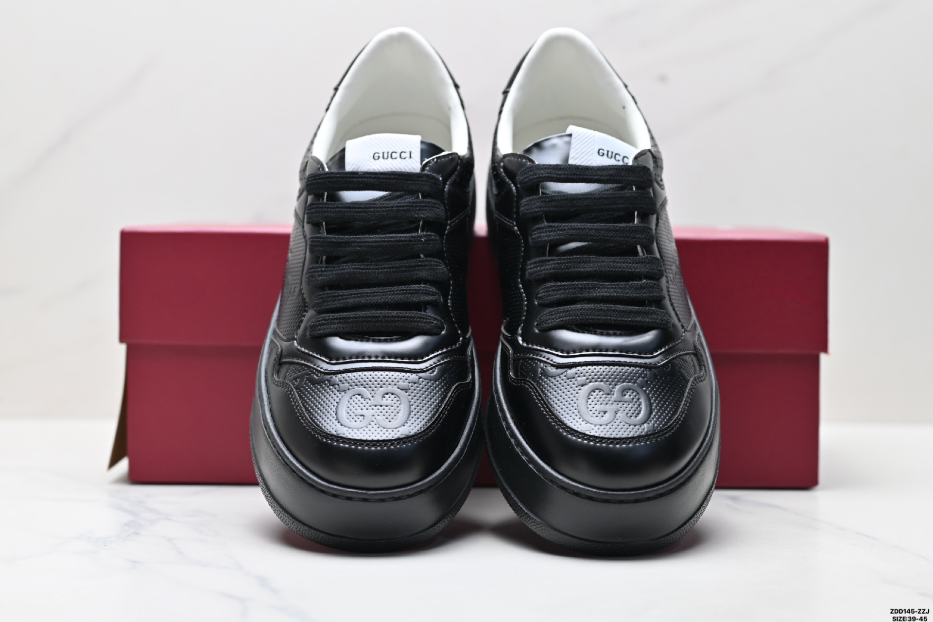 GUCCI古驰 Chunky B 饼干鞋低帮 时尚板鞋 675619 5ZXCO 9580