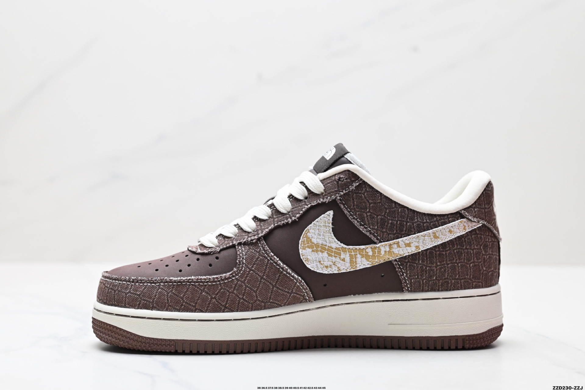 NIKE AIR FORCE 1‘07 LV8  CH6336-524