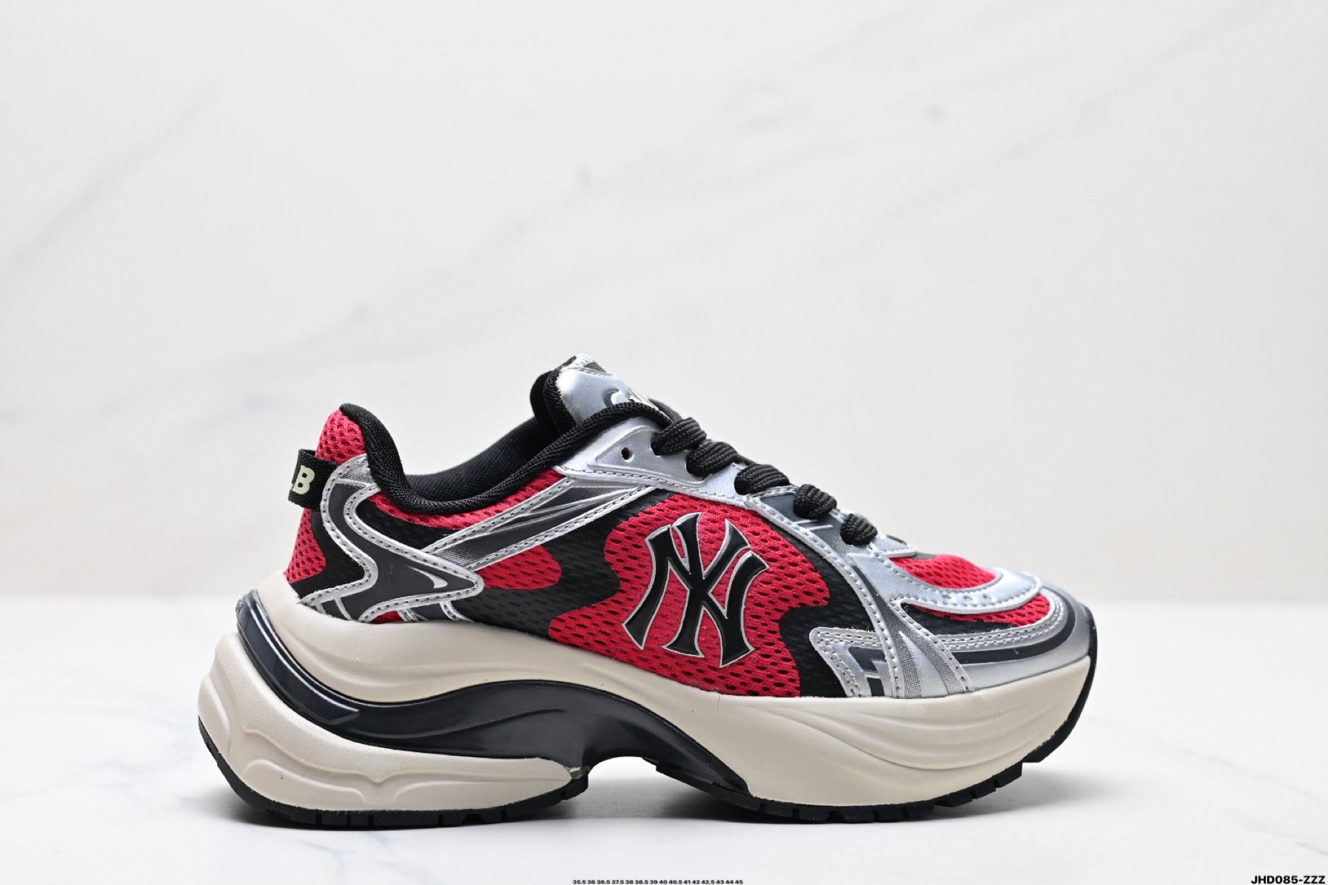 MLB New York Yankees Curve Runner 舒适百搭 防滑耐磨 低帮 流浪鞋跑步鞋 3ARNSPL4N