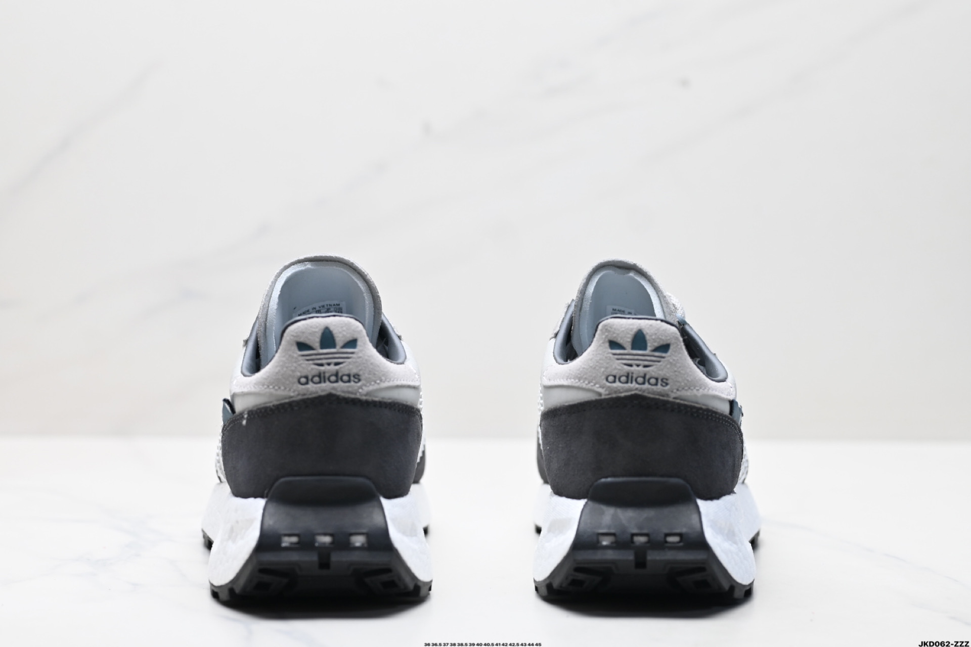 阿迪达斯Adidas Retropy E5 W.R.P 三叶草新款运动休闲爆米花跑鞋  JQ0007