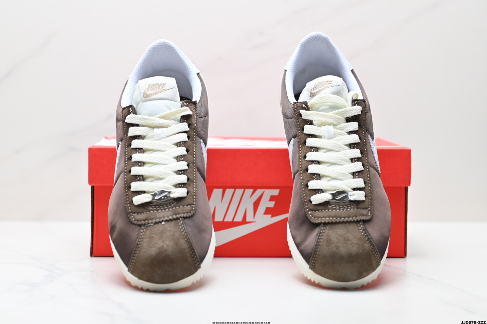 Nike Classic Cortez 耐克经典轻便舒适男子阿甘鞋休闲跑步鞋运动鞋  DZ2795-200