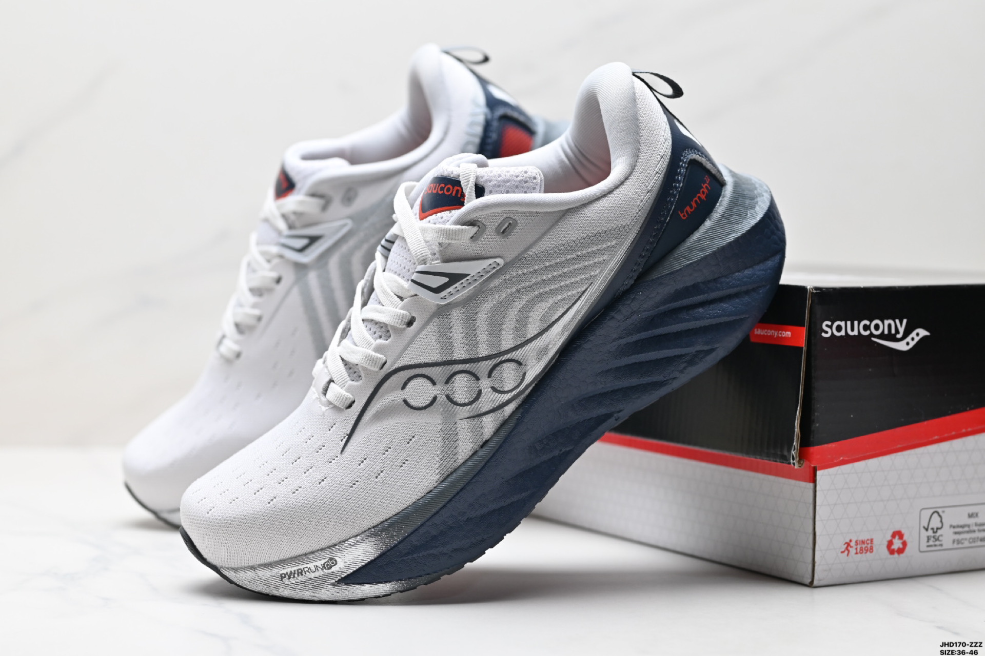 Saucony TRIUMPH 22 索康尼胜利 旗舰级缓震 慢跑减震透气 低帮训练跑步鞋 S20964-250