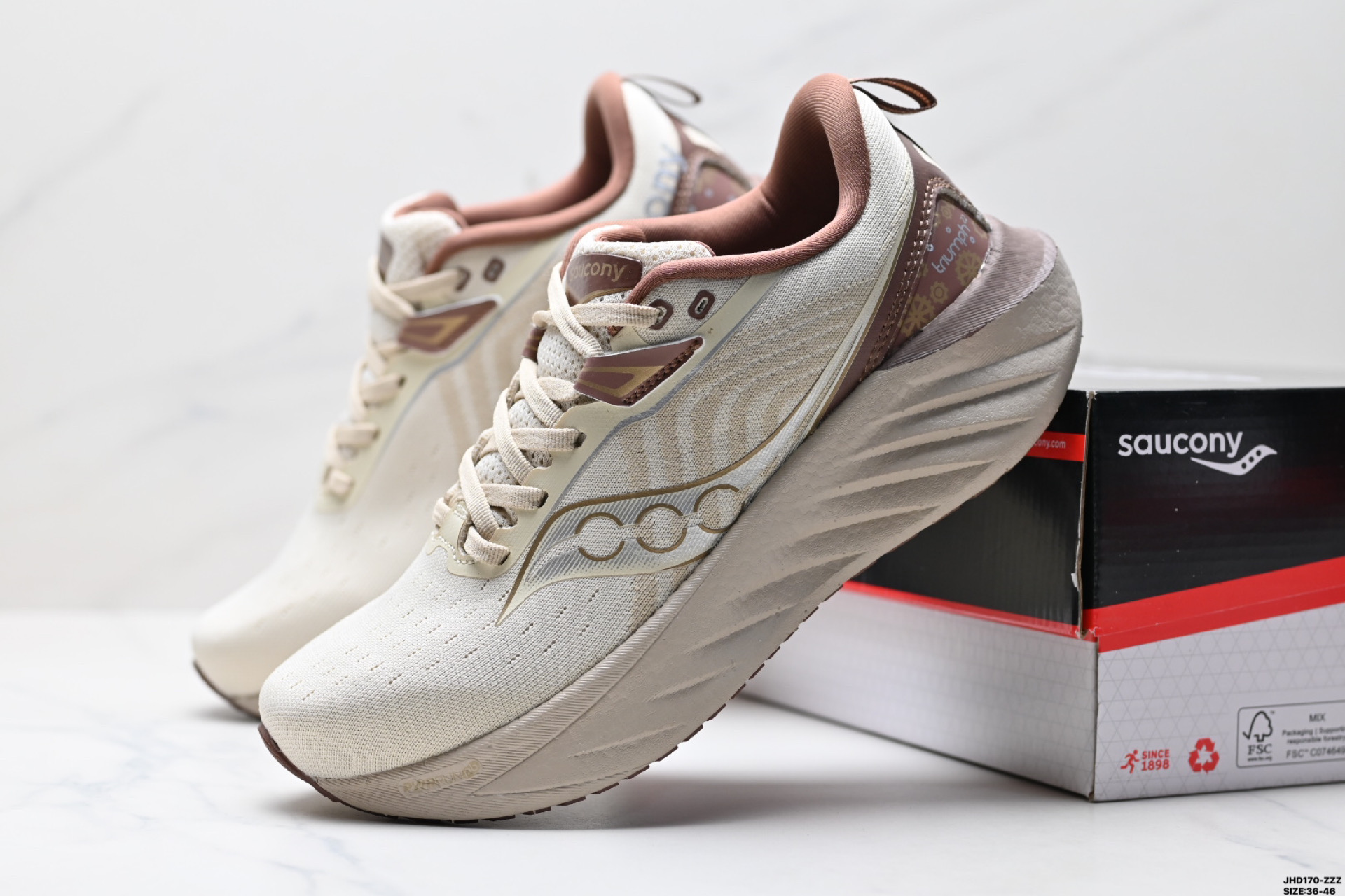 Saucony TRIUMPH 22 索康尼胜利 旗舰级缓震 慢跑减震透气 低帮训练跑步鞋 S20964-250