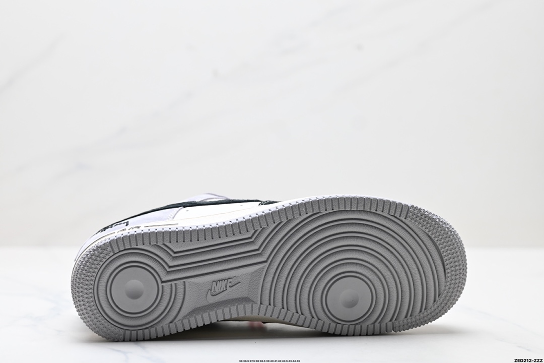 NIKE AIR FORCE 1‘07 LV8  XZ6188-363