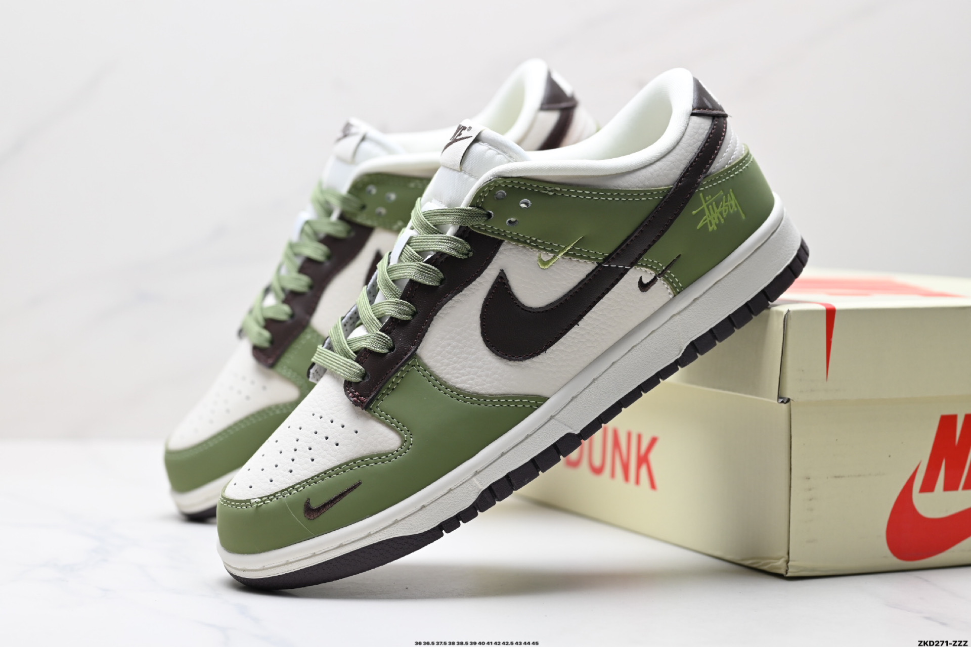 NK Dunk Low Retro “DIY高端定制” 低帮休闲运动板鞋  KK1333-020