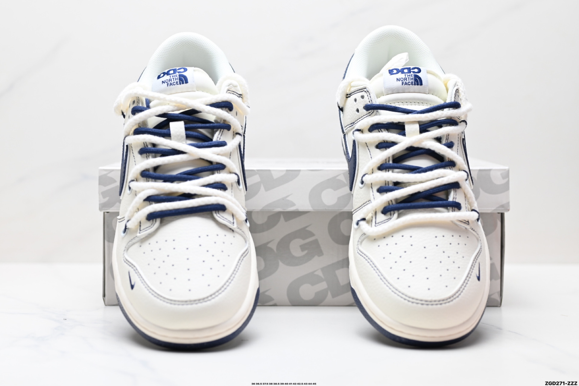 NK Dunk Low Retro “DIY高端定制” 低帮休闲运动板鞋  YX5066-262