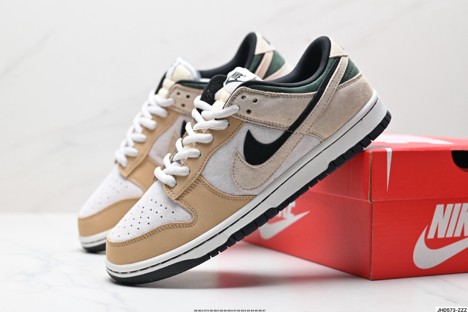 耐克Nike SB Dunk Low Retro 扣篮系列 复古低帮休闲运动滑板板鞋  CT2552-896