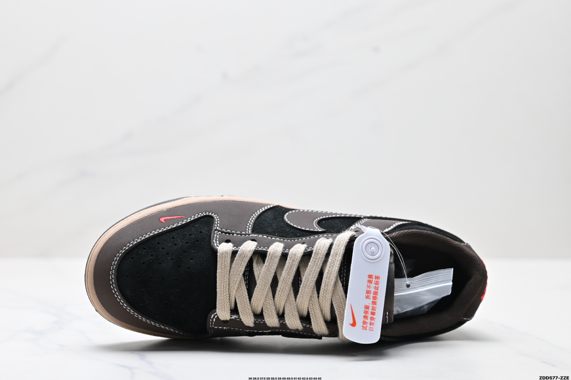 NK Dunk Low Retro “DIY高端定制” 低帮休闲运动板鞋  XX9928-028