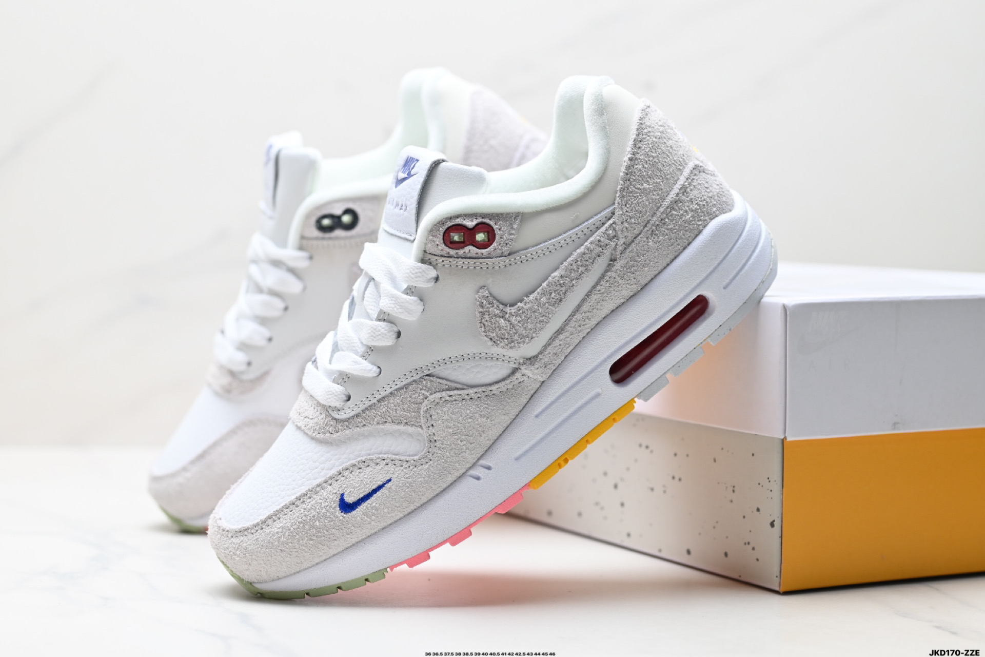 Nike Air Max 1 耐克气垫 缓震 耐磨运动鞋  908375-102