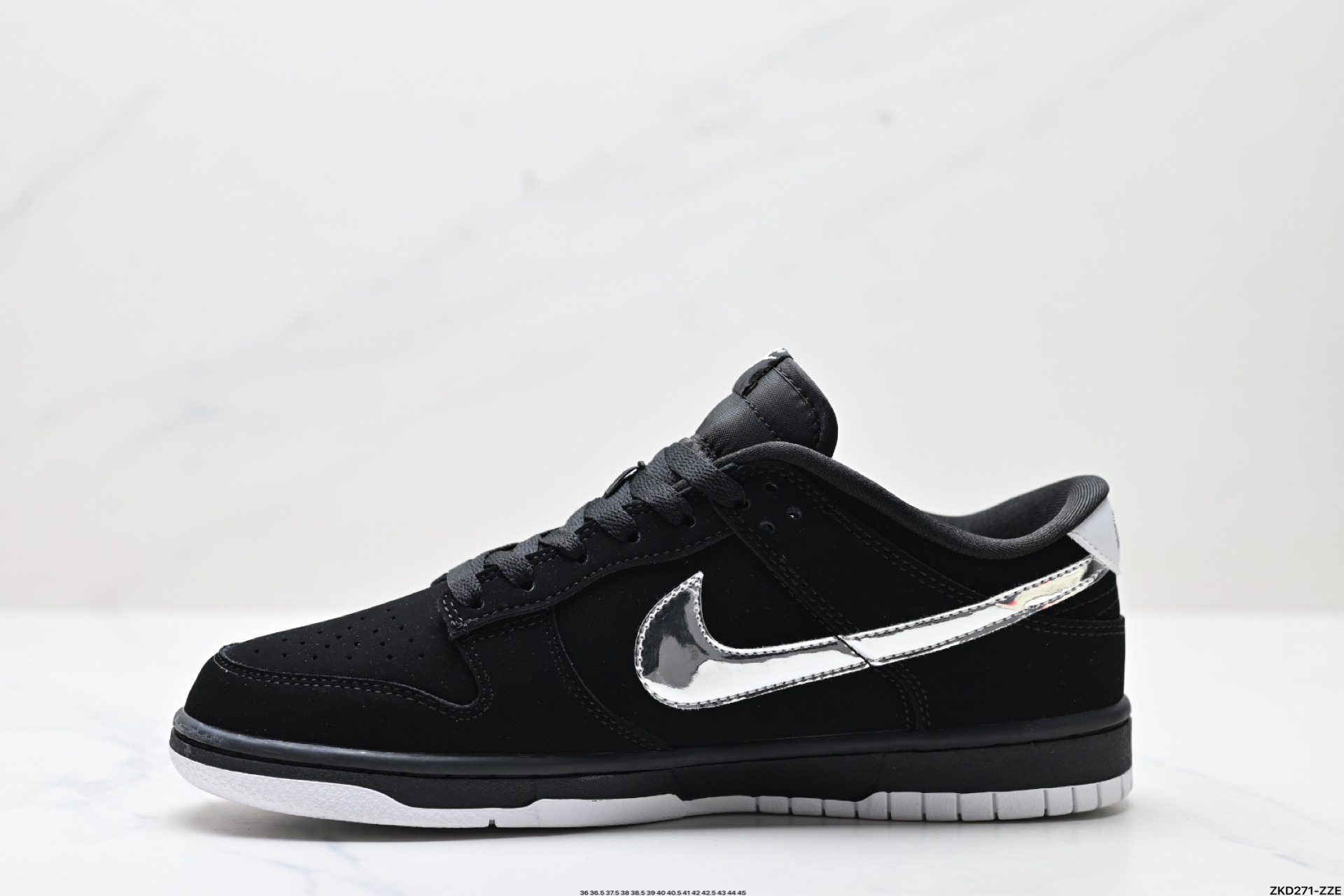 NK Dunk Low Retro “DIY高端定制” 低帮休闲运动板鞋  KK1333-024