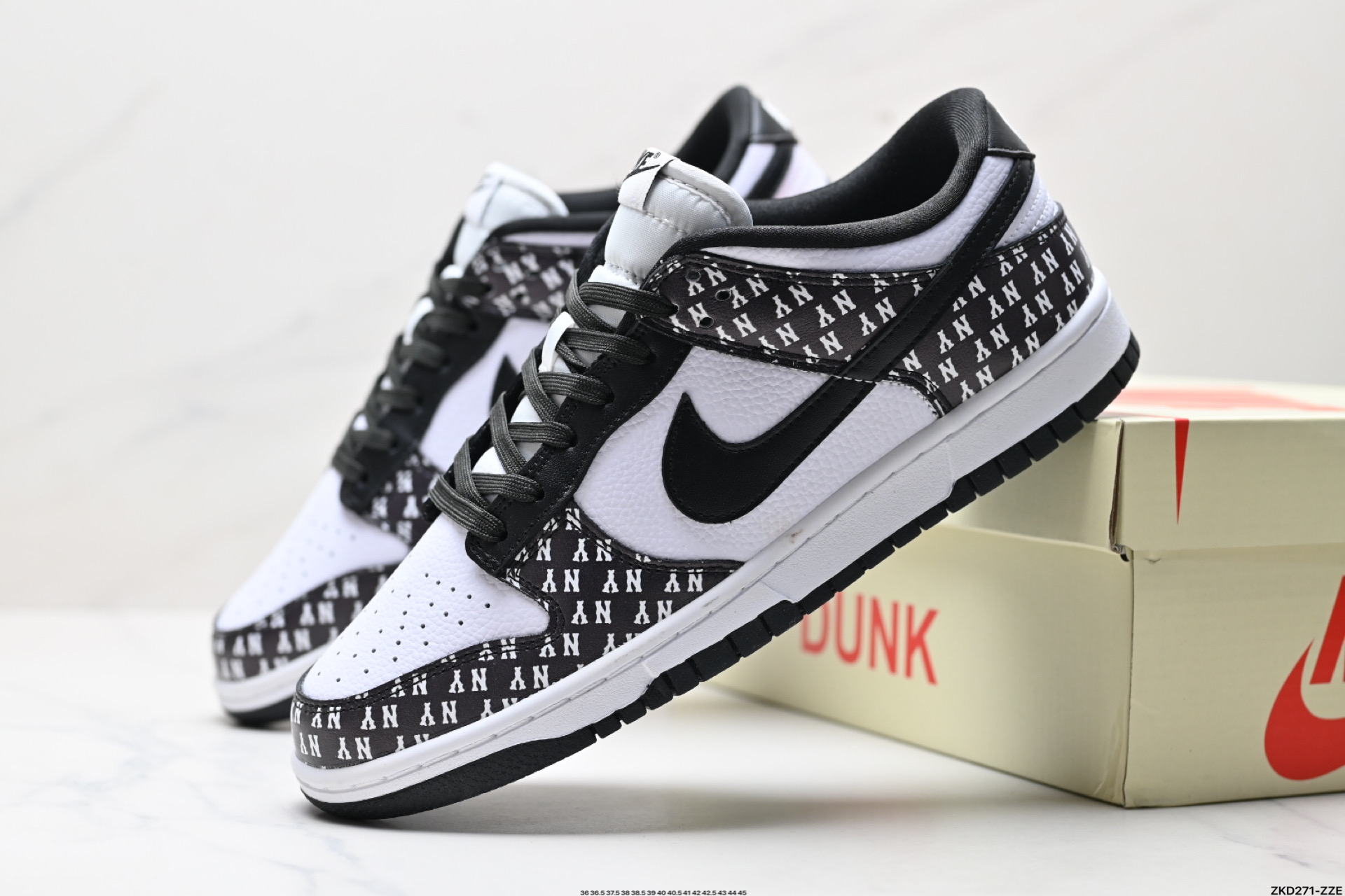 NK Dunk Low Retro “DIY高端定制” 低帮休闲运动板鞋  LW1818-111