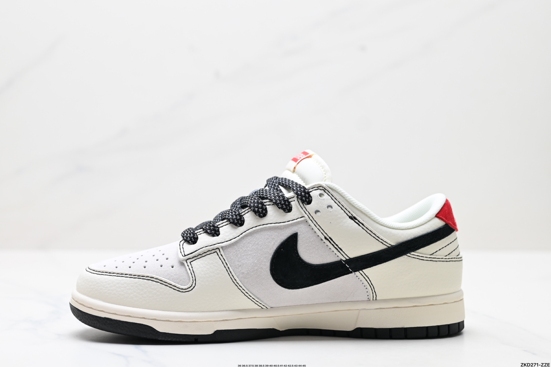 NK Dunk Low Retro “DIY高端定制” 低帮休闲运动板鞋  BB7518-024
