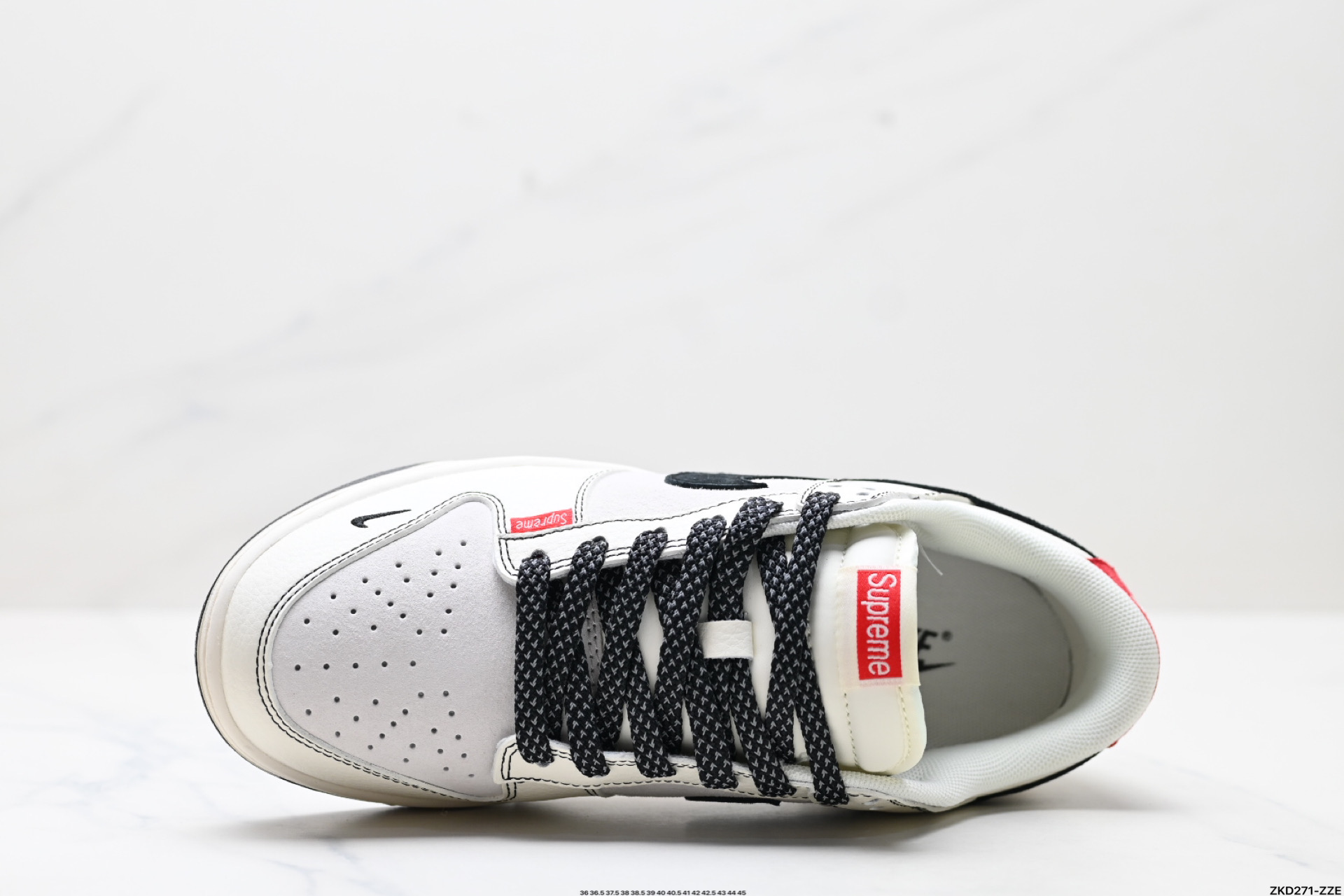 NK Dunk Low Retro “DIY高端定制” 低帮休闲运动板鞋  BB7518-024