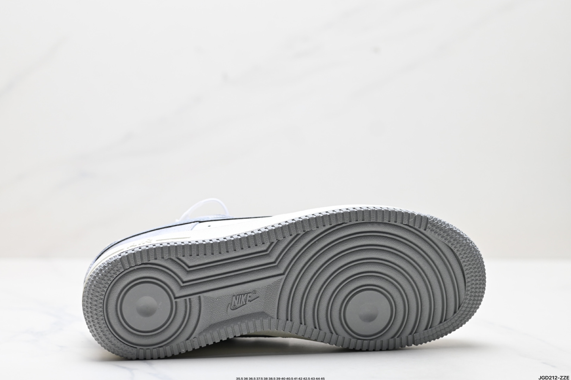 NIKE AIR FORCE 1‘07 LV8 HF2014-100