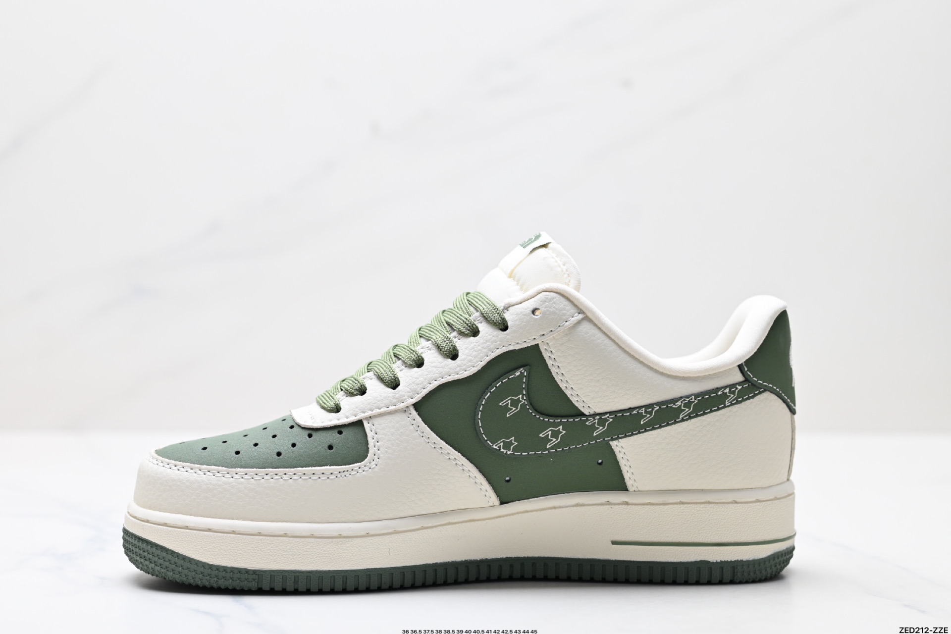 NIKE AIR FORCE 1‘07 LV8  KK1988-043
