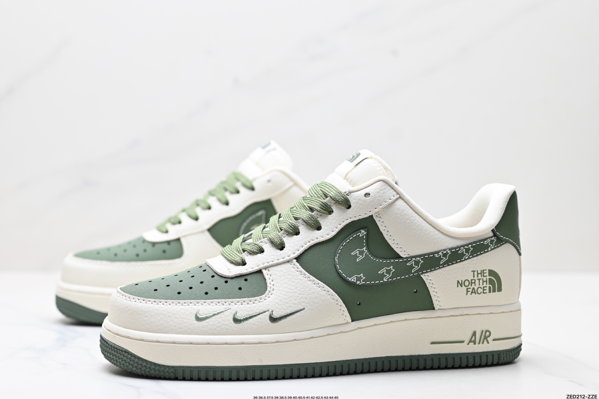 NIKE AIR FORCE 1‘07 LV8  KK1988-043