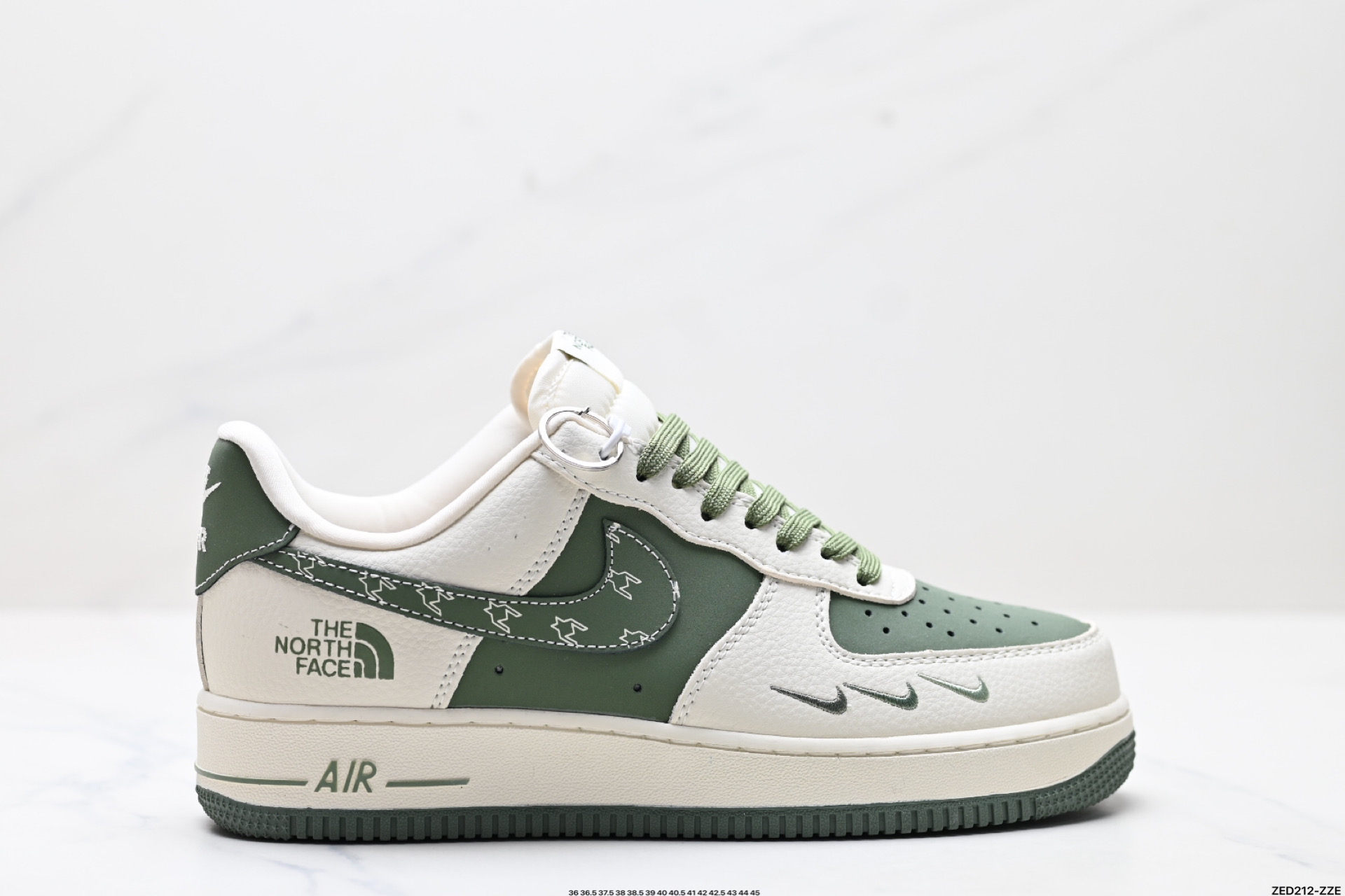 NIKE AIR FORCE 1‘07 LV8  KK1988-043