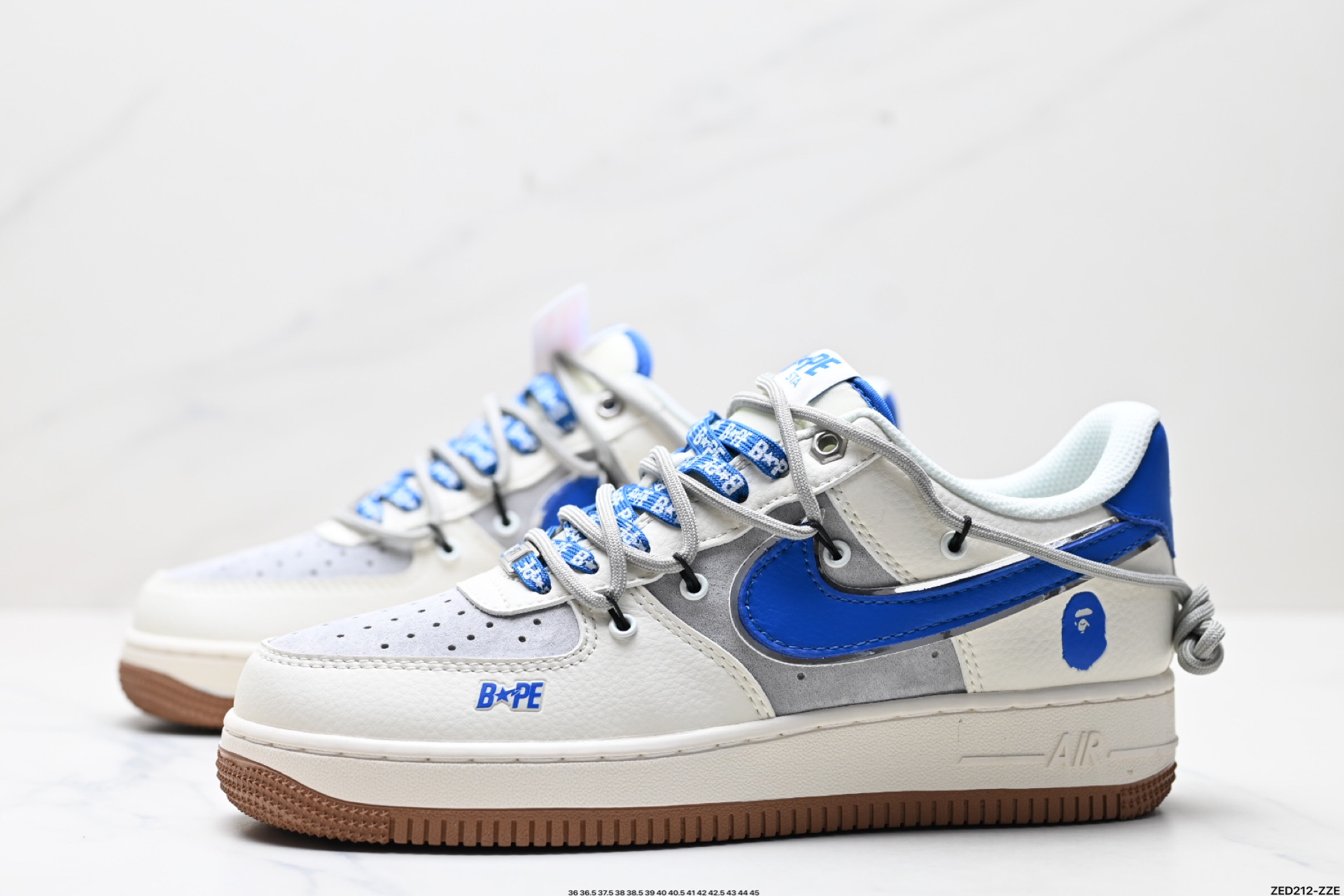 NIKE AIR FORCE 1‘07 LV8  SJ1198-112