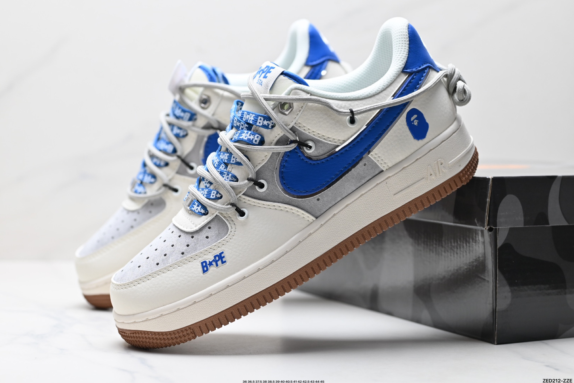 NIKE AIR FORCE 1‘07 LV8  SJ1198-112