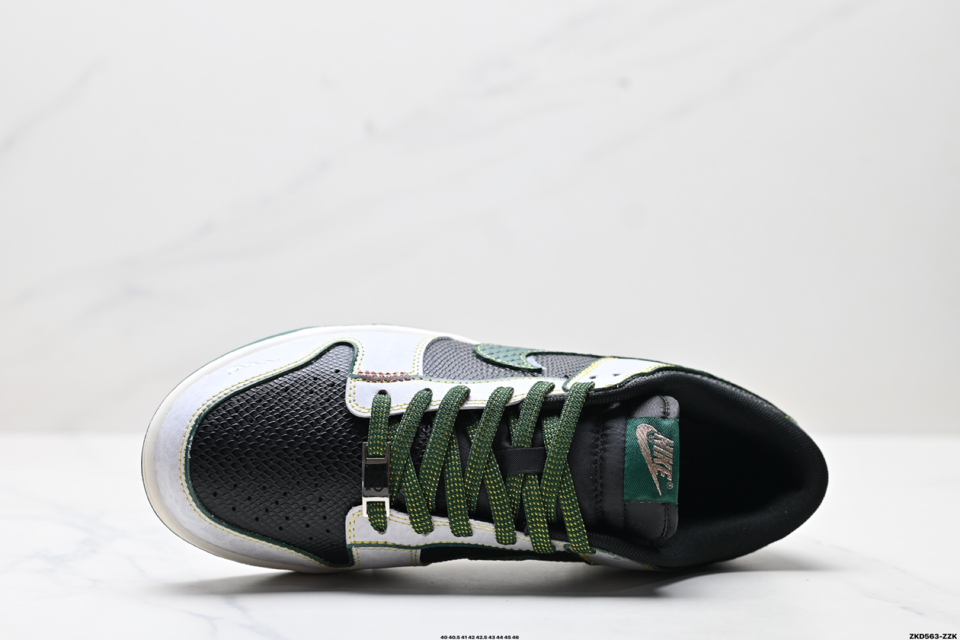 NK Dunk Low Retro “DIY高端定制” 低帮休闲运动板鞋  GB1200-006