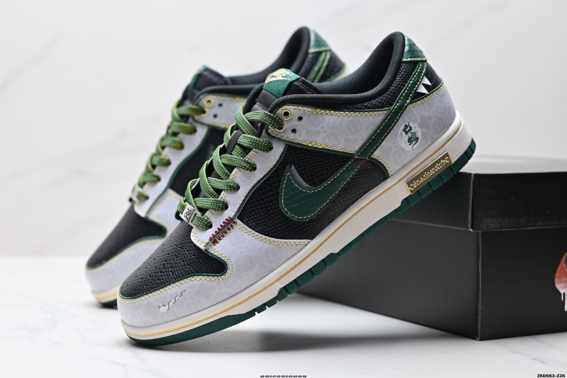 NK Dunk Low Retro “DIY高端定制” 低帮休闲运动板鞋  GB1200-006