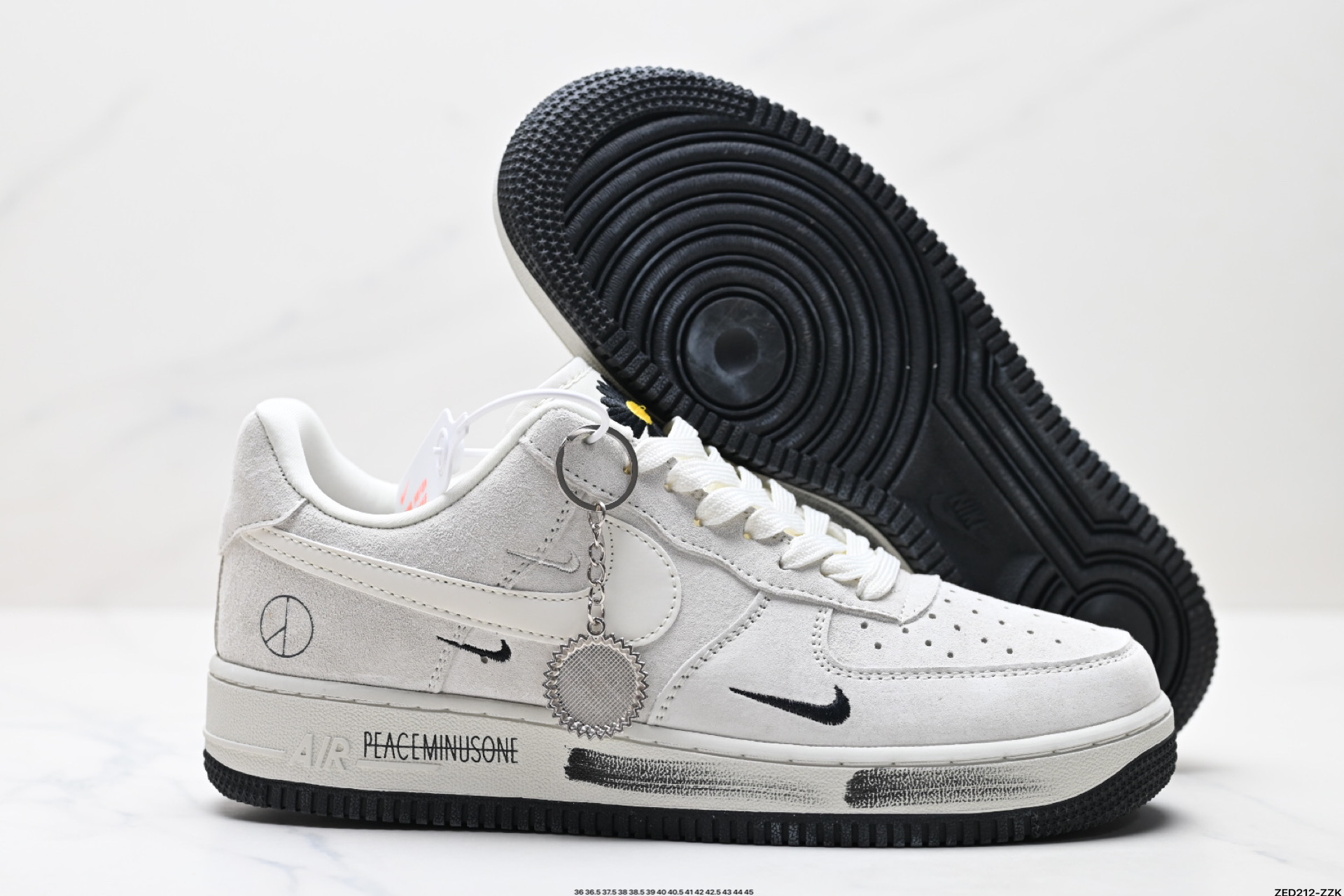 NIKE AIR FORCE 1‘07 LV8  DB3301-711