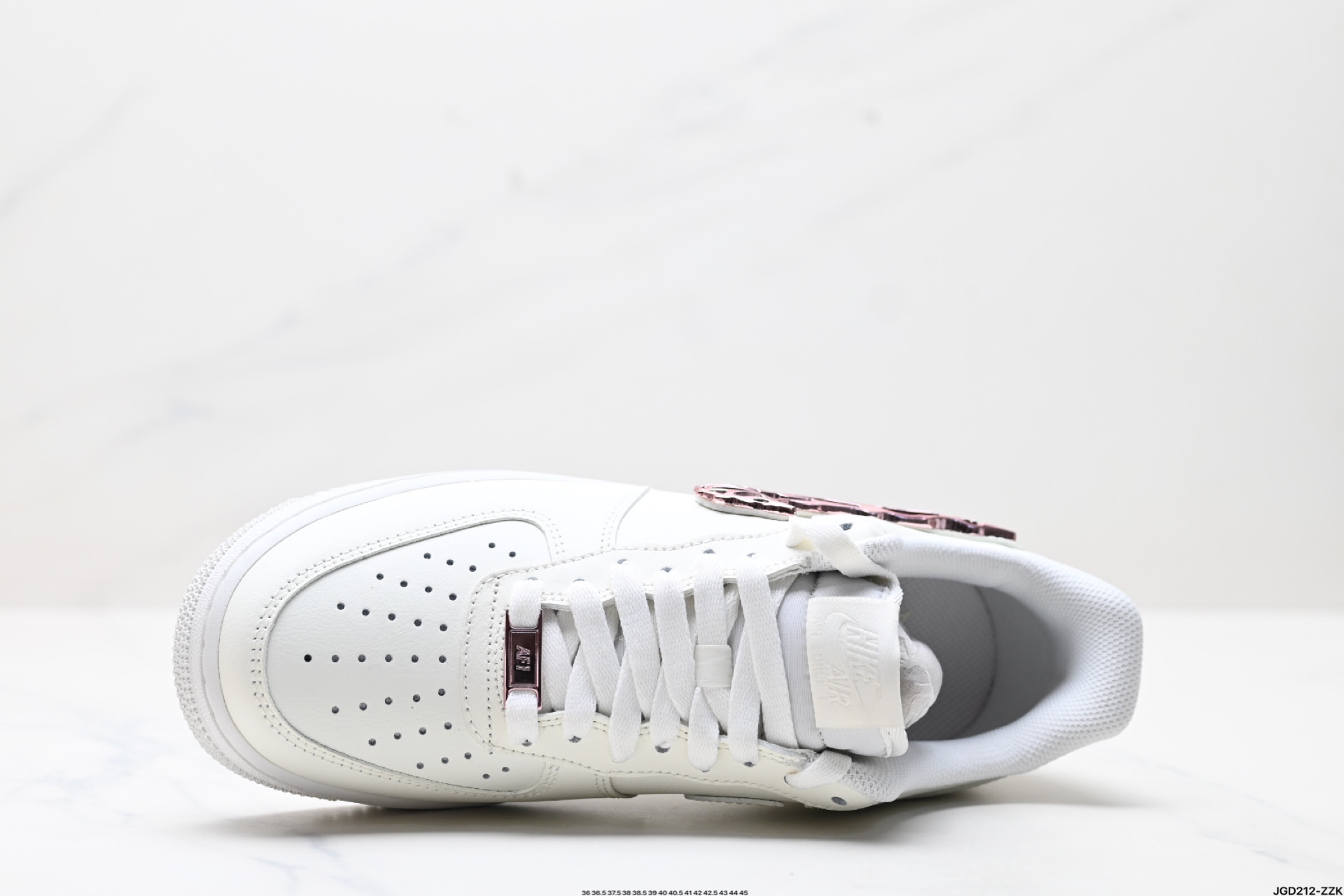 NIKE AIR FORCE 1‘07 LV8  DV6809-181