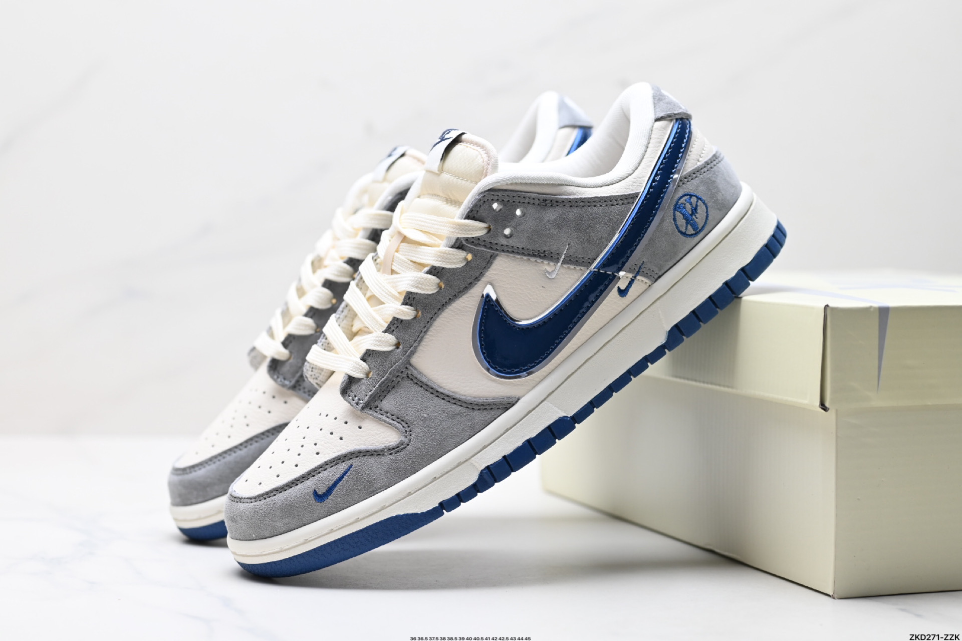 NK Dunk Low Retro “DIY高端定制” 低帮休闲运动板鞋  KK1688-089