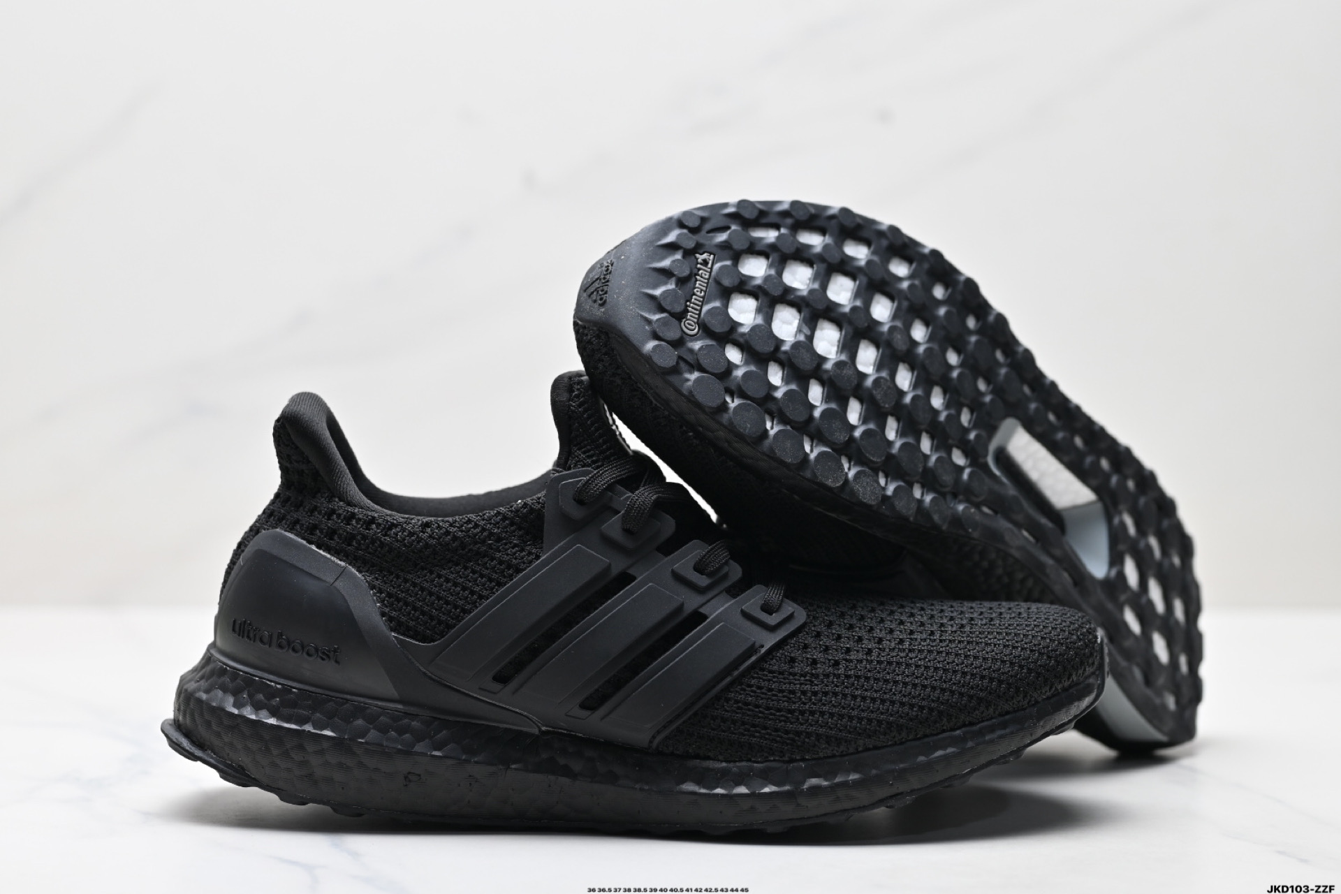 阿迪达斯Adidas Ultraboost 耐磨缓震休闲运动跑鞋  BB6168