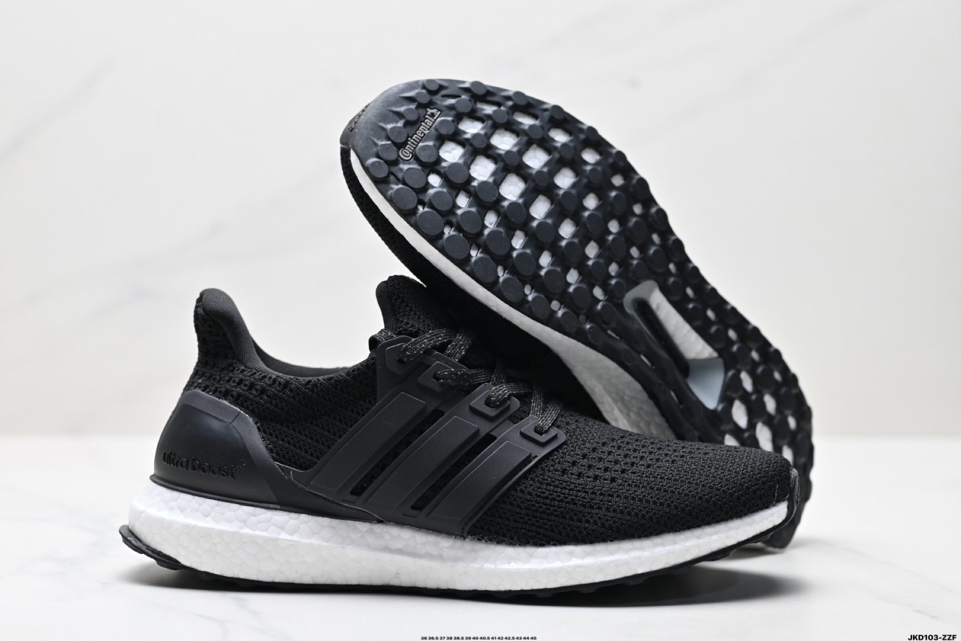 阿迪达斯Adidas Ultraboost 耐磨缓震休闲运动跑鞋  BB6168