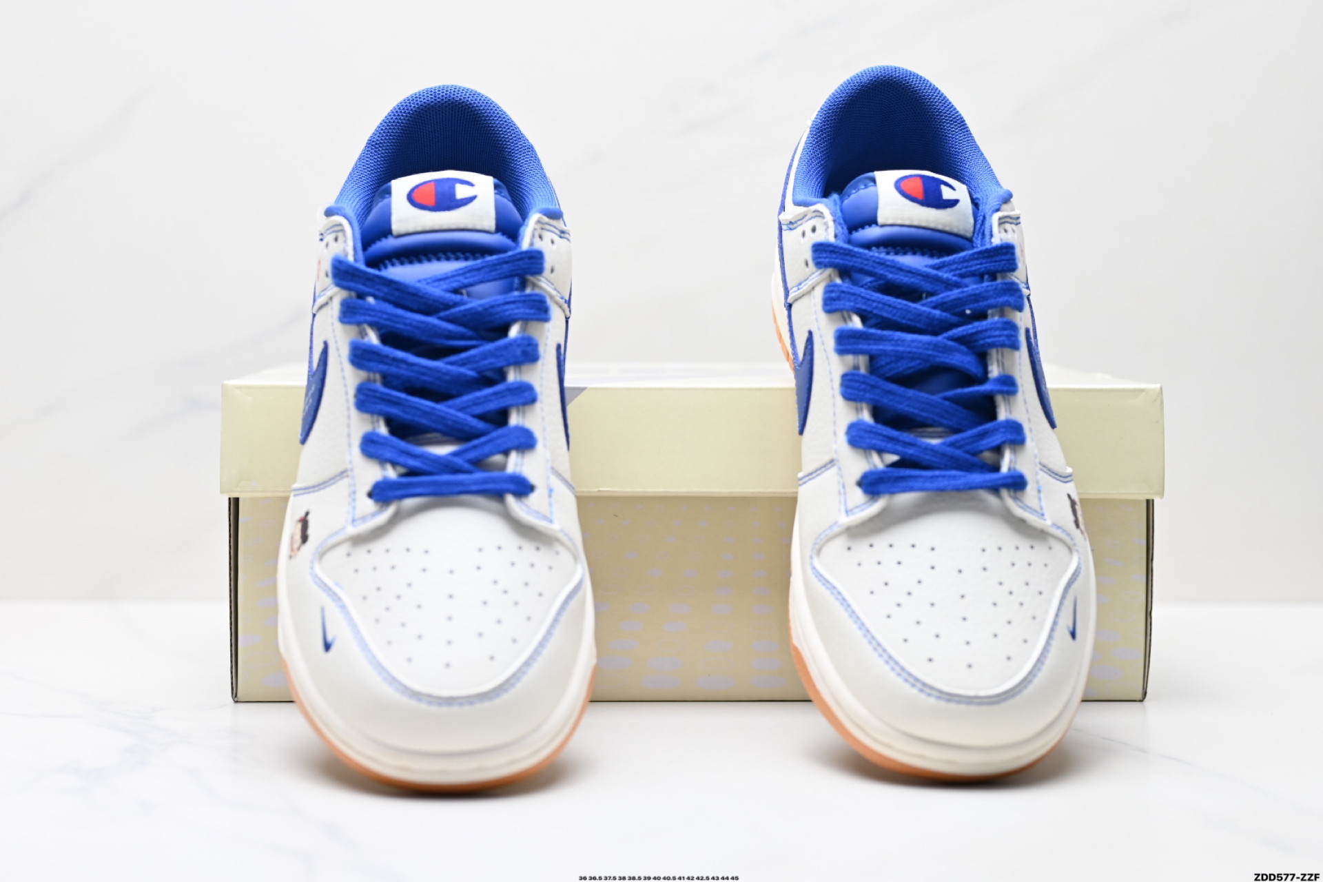 NK Dunk Low Retro “DIY高端定制” 低帮休闲运动板鞋  XX9923-023