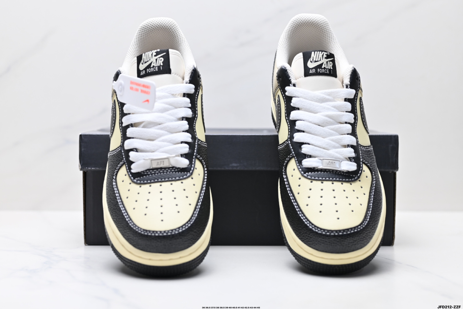 NIKE AIR FORCE 1‘07  XL2501-101