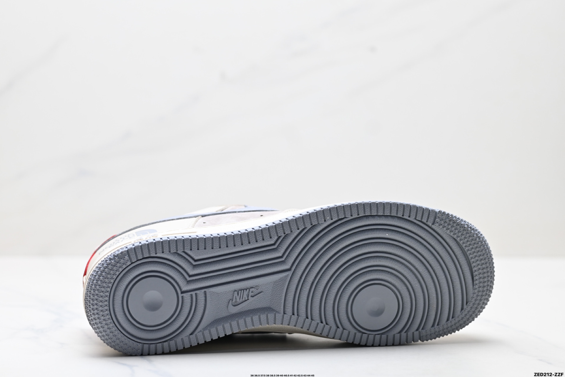 NIKE AIR FORCE 1‘07 LV8 XZ6188-649