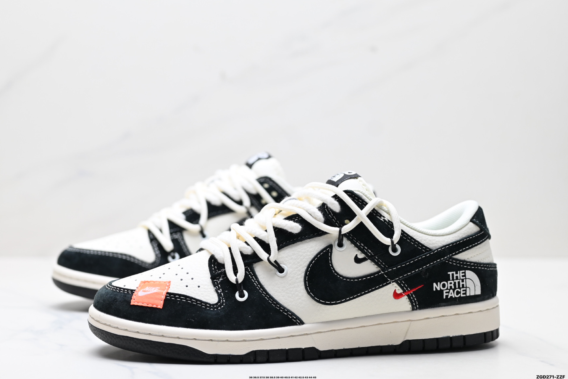 NK Dunk Low Retro “DIY高端定制” 低帮休闲运动板鞋  YX5066-256