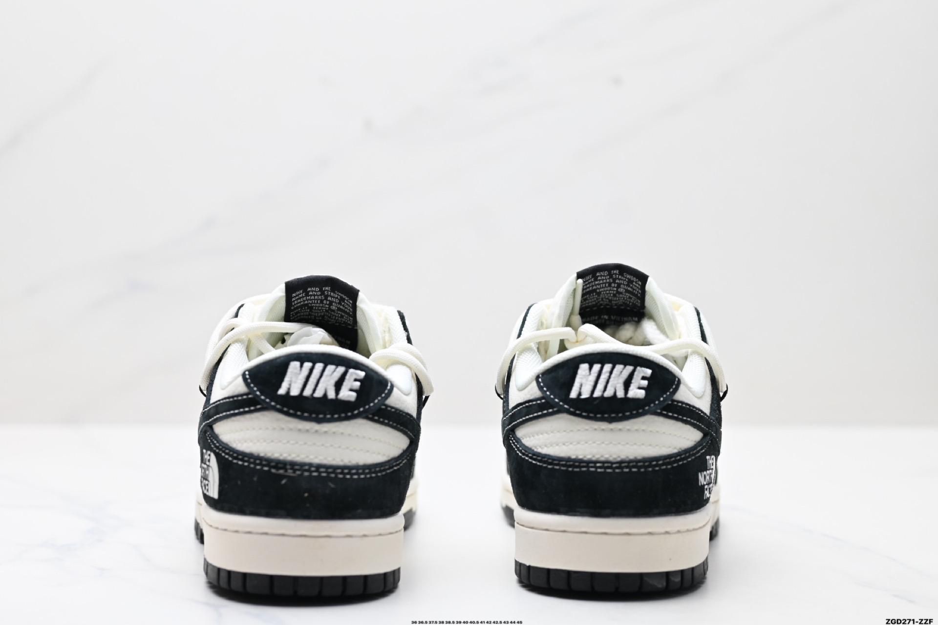 NK Dunk Low Retro “DIY高端定制” 低帮休闲运动板鞋  YX5066-256