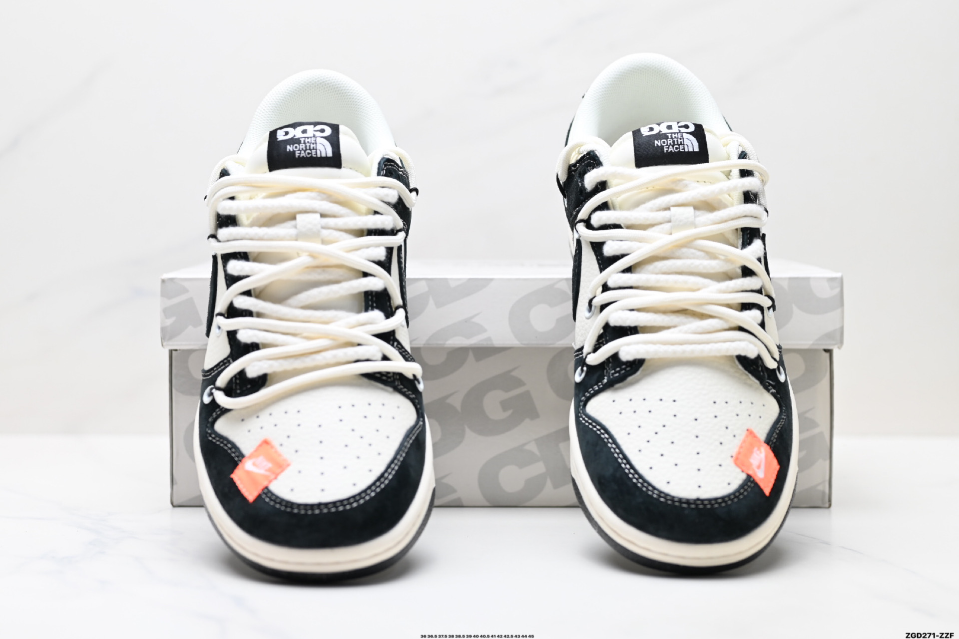 NK Dunk Low Retro “DIY高端定制” 低帮休闲运动板鞋  YX5066-256