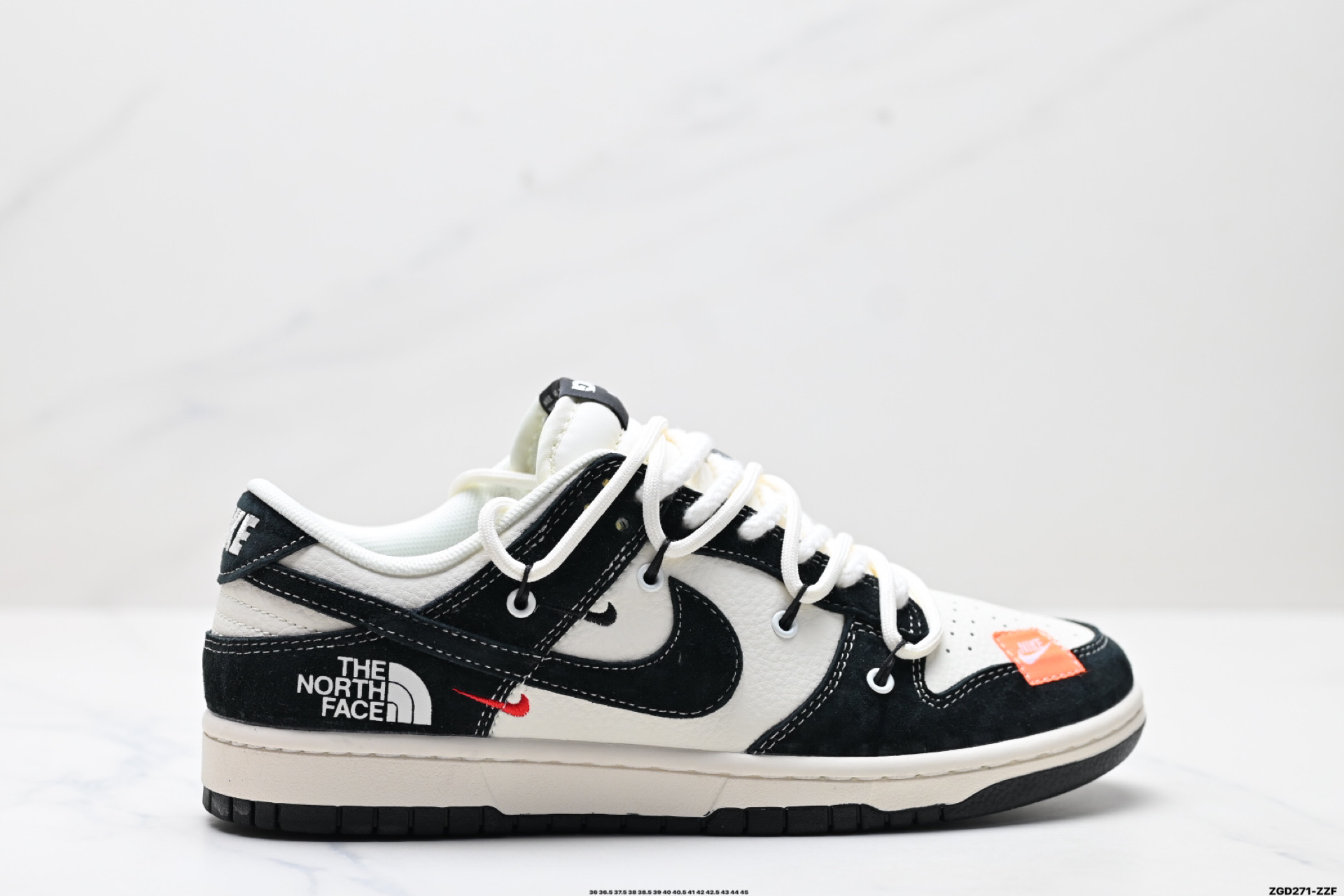 NK Dunk Low Retro “DIY高端定制” 低帮休闲运动板鞋  YX5066-256