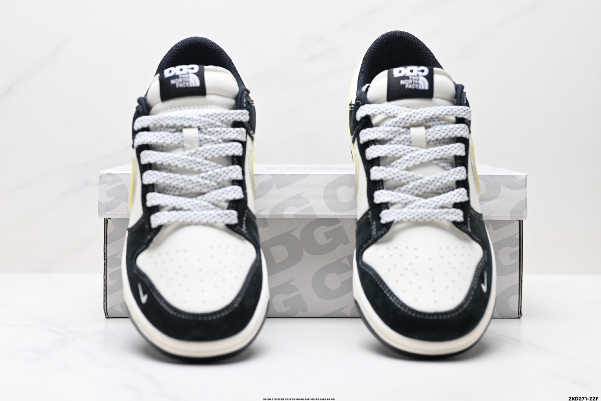 NK Dunk Low Retro “DIY高端定制” 低帮休闲运动板鞋 XX3168-113