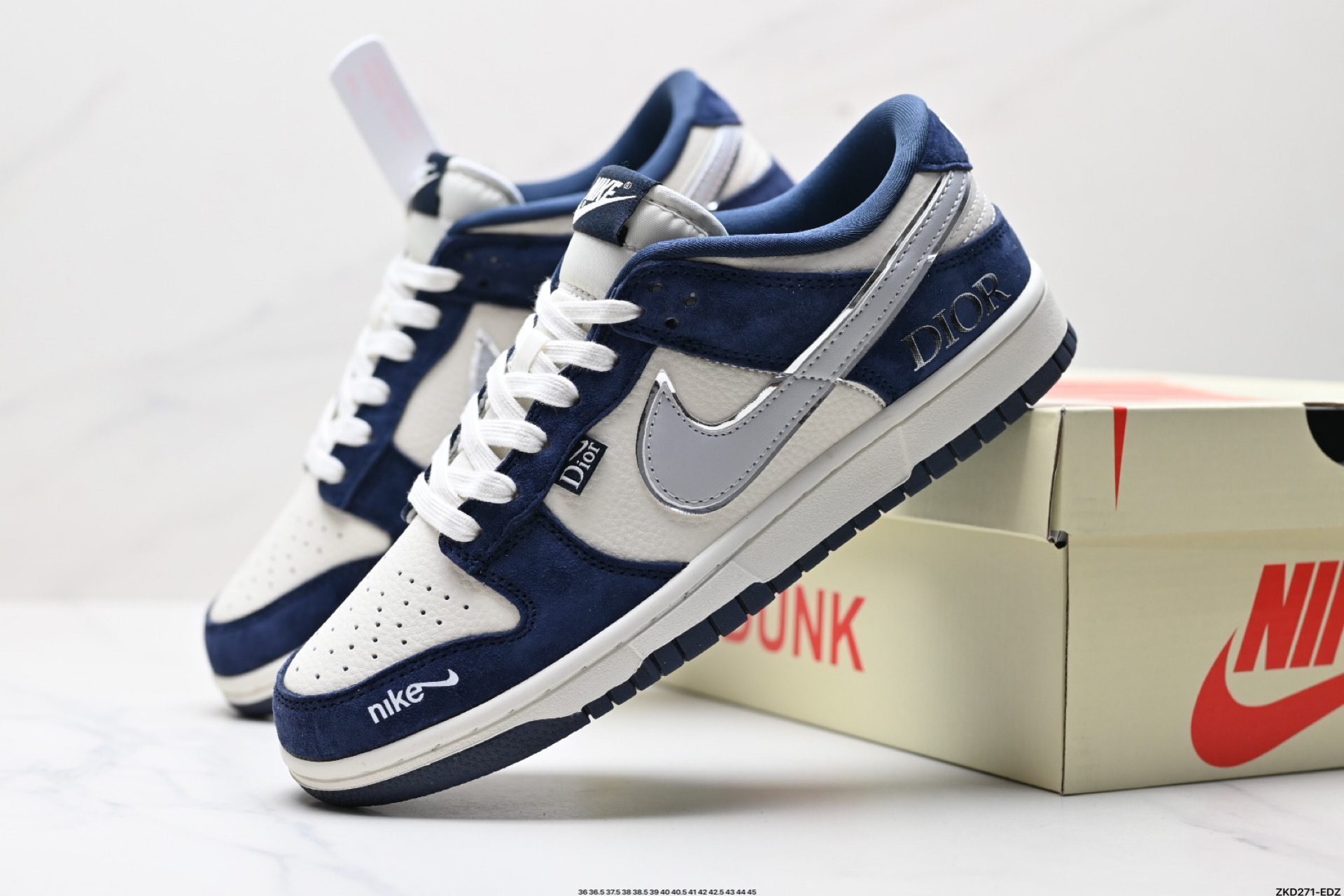 280 NK Dunk Low Retro “DIY高端定制” 低帮休闲运动板鞋  KK1333-033