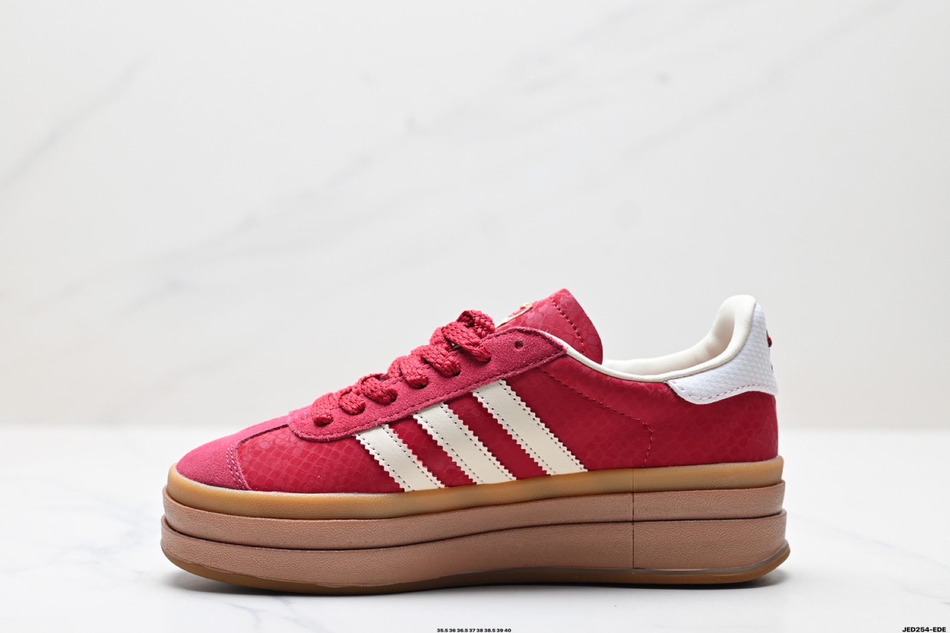 160 Adidas originals GAZELLE BOLD CNY 蛇年限定 高热新品 ”year ofsnake” 时尚百搭 防滑耐磨 JQ5977