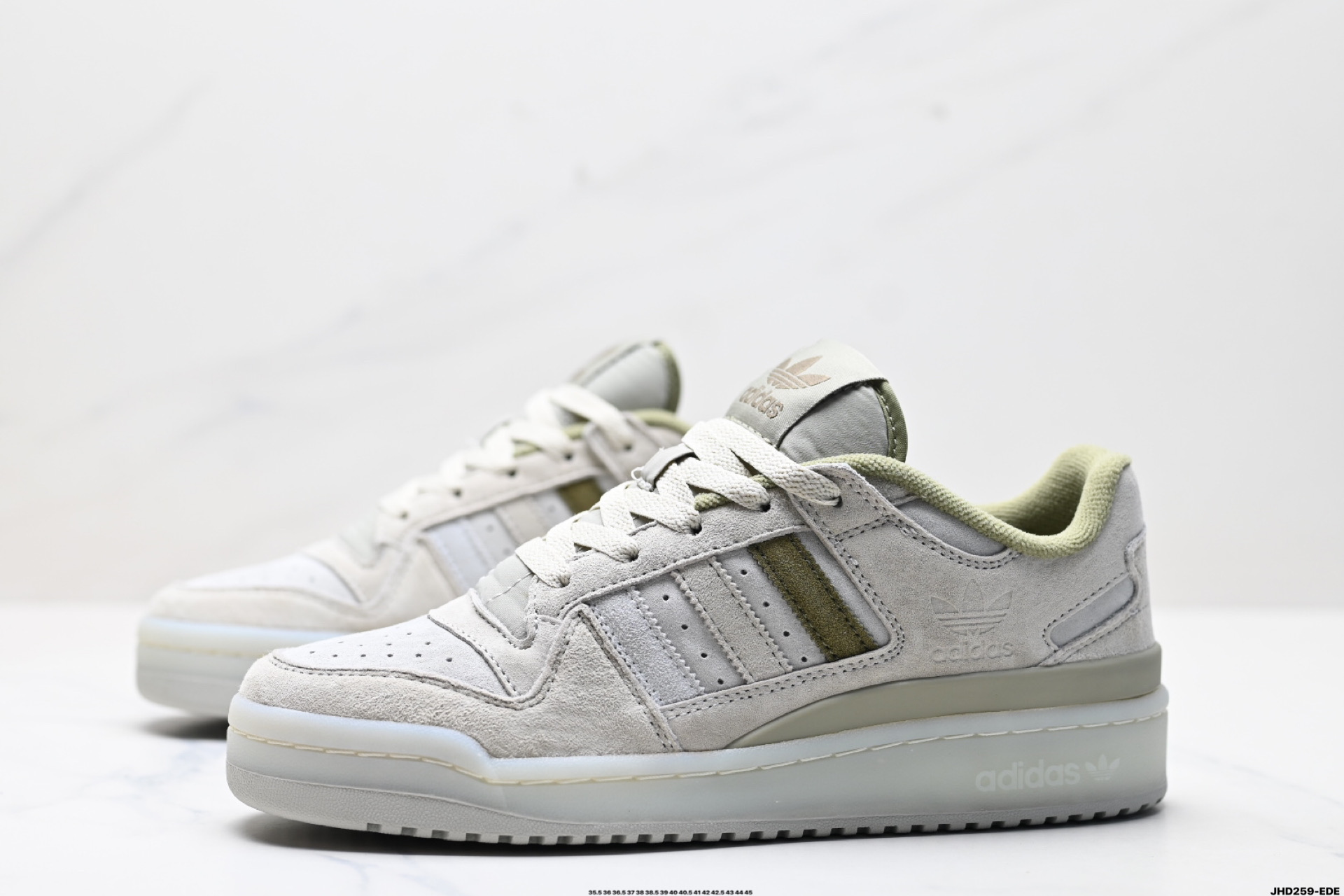 200 Adidas Forum LOW CL三叶草低邦 经典魔术贴复古板鞋 男女潮流头层皮休闲鞋  JQ9144