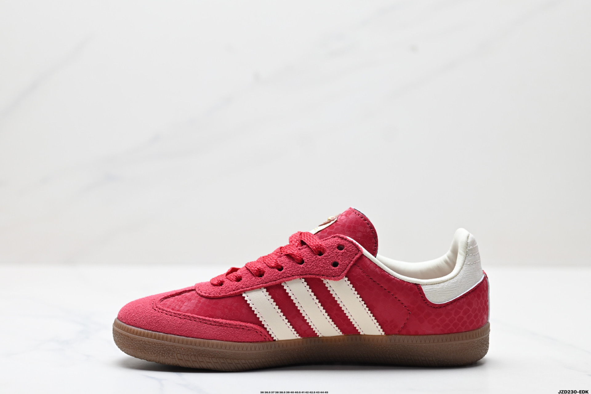 150 Adidas Originals Samba OG 蛇年限定 高热新品 ”year ofsnake” 时尚百搭 防滑耐磨 低帮 阿迪达斯板鞋 JQ5977