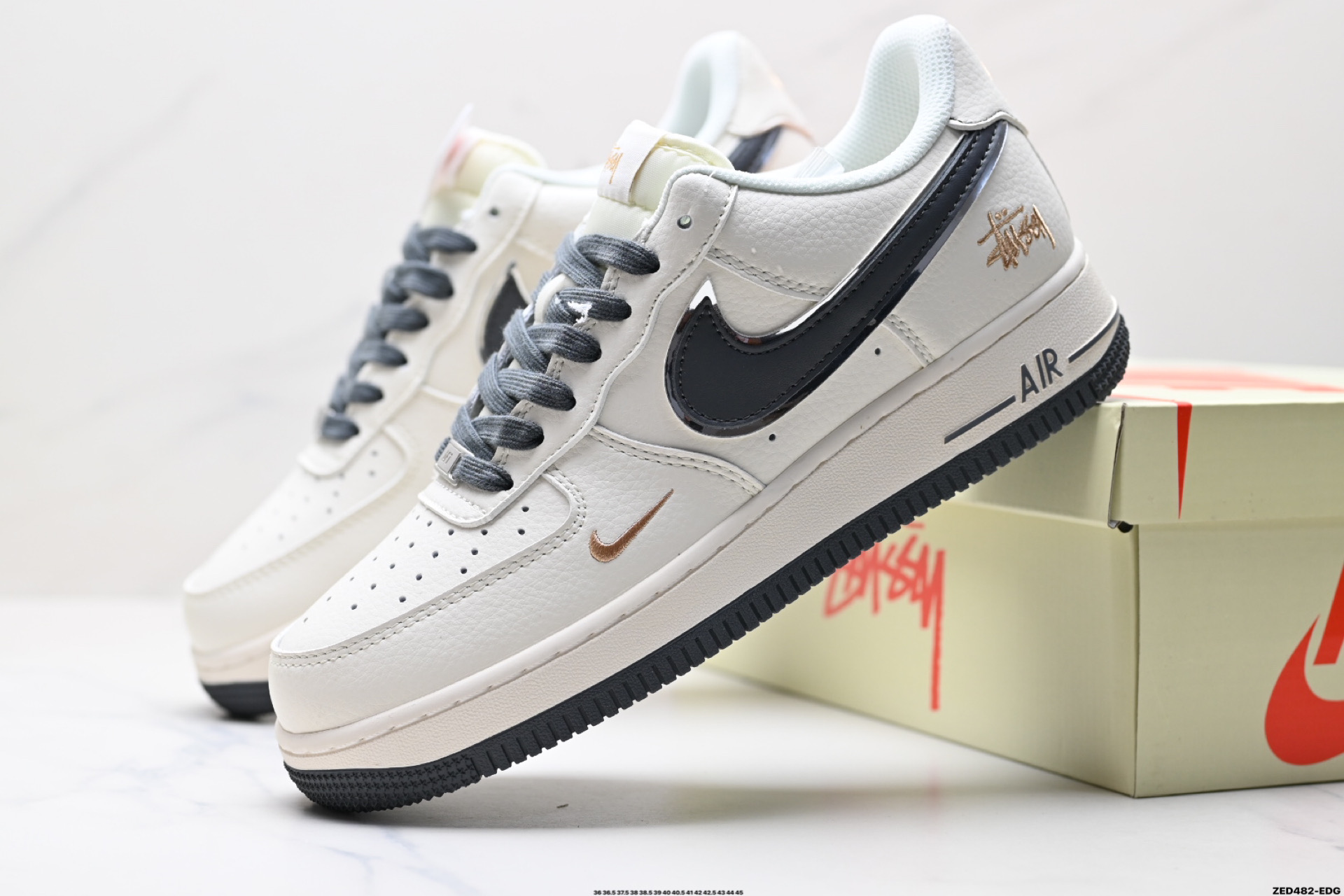 270 NIKE AIR FORCE 1‘07 LV8  XZ6188-705
