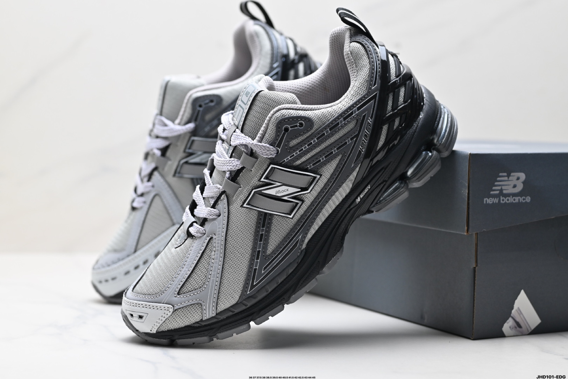 200 New Balance M1906系列复古单品宝藏老爹鞋款  M1906RHA
